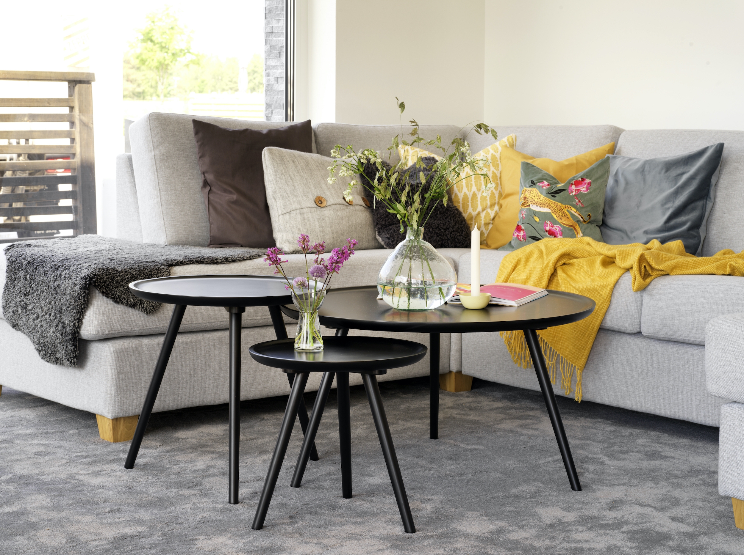 Rowico Home Daisy Beistelltisch Schwarz 2er-Pack