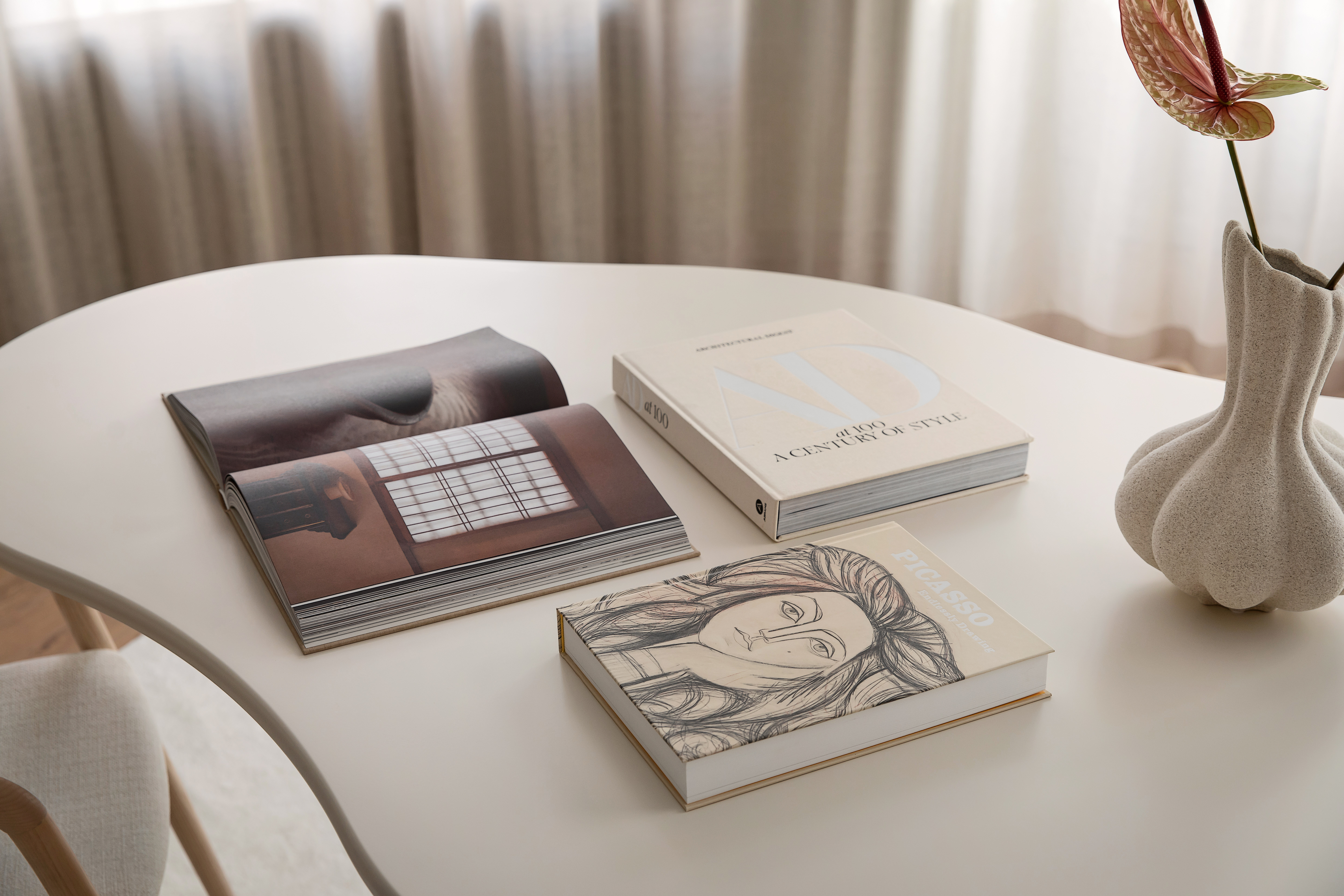 New Mags Architectural Digest at 100: A Century of Style Bok