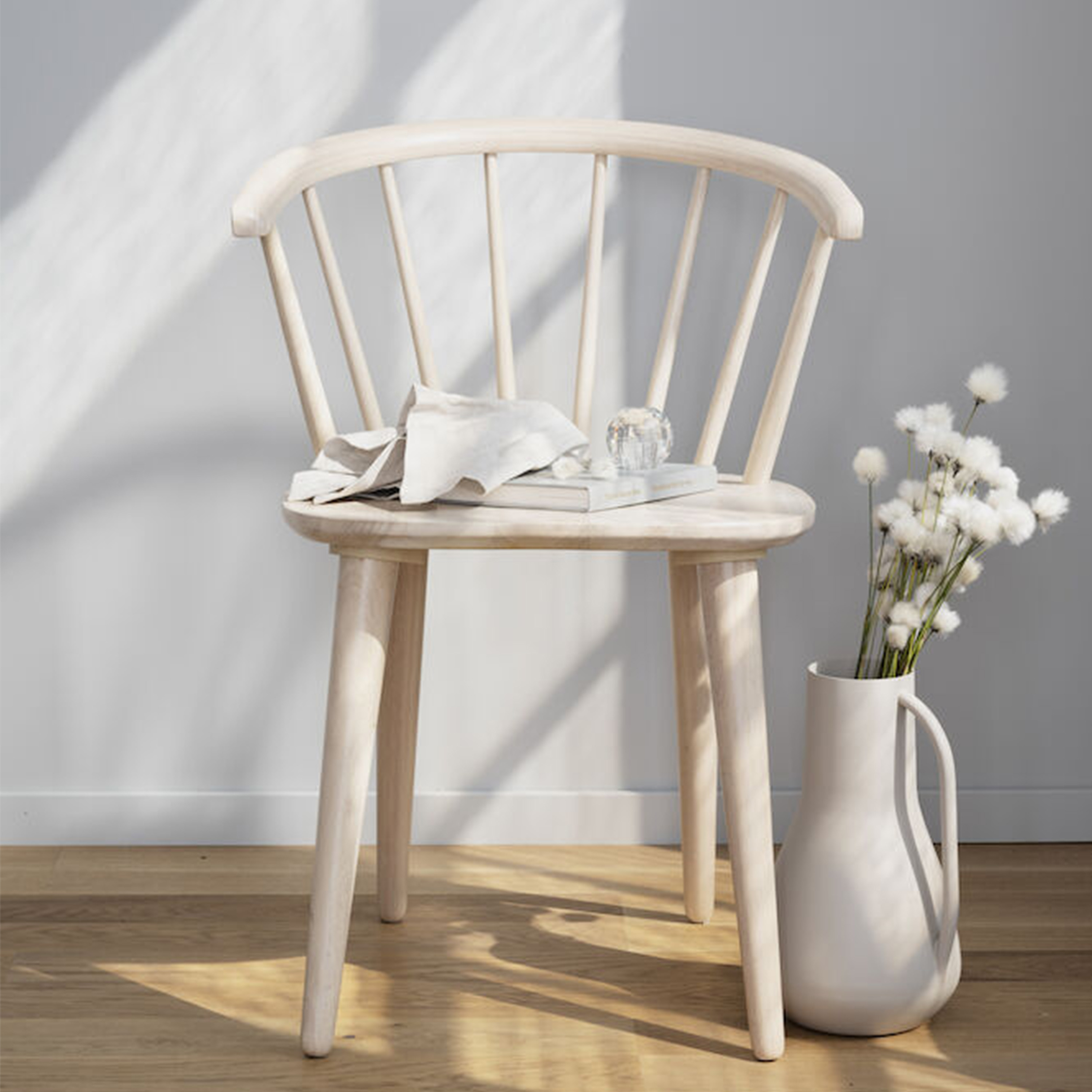 Rowico Home Carmen Matstol Vitpigmenterad