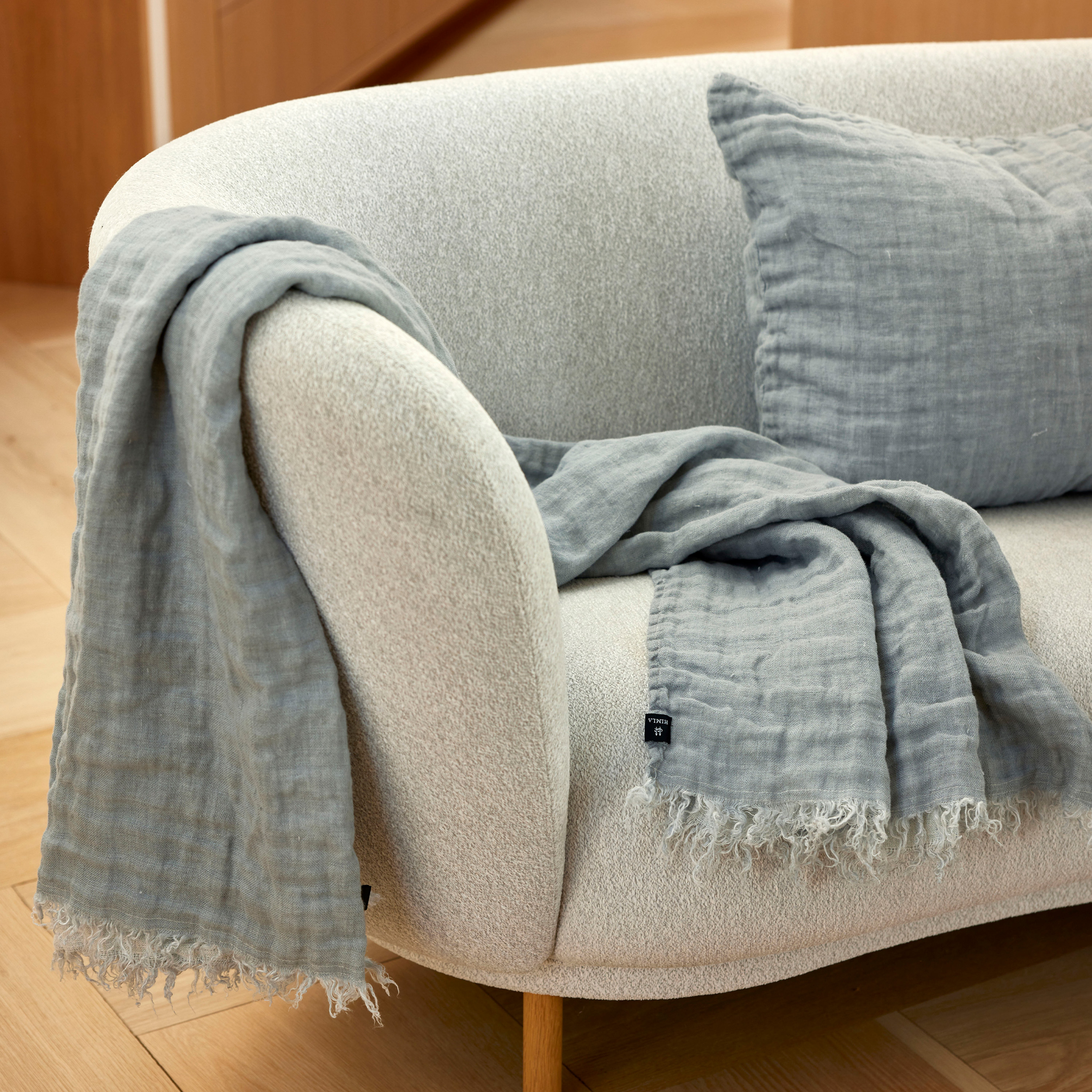 Himla Hannelin Pledd Lin Cloudy Sky 130x170