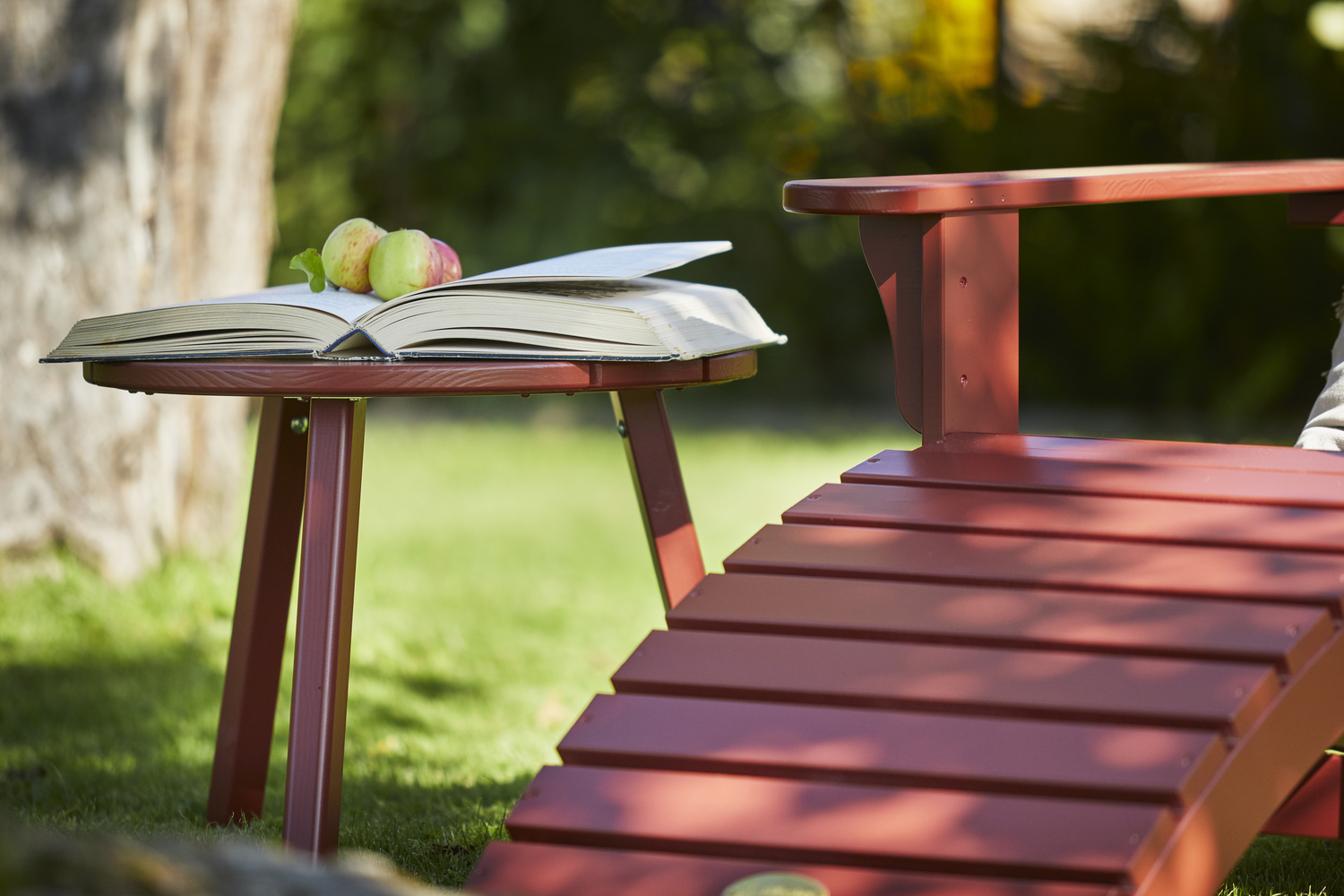 Hillerstorp Tennessee Sivupöytä Oksidinpunainen Ø50