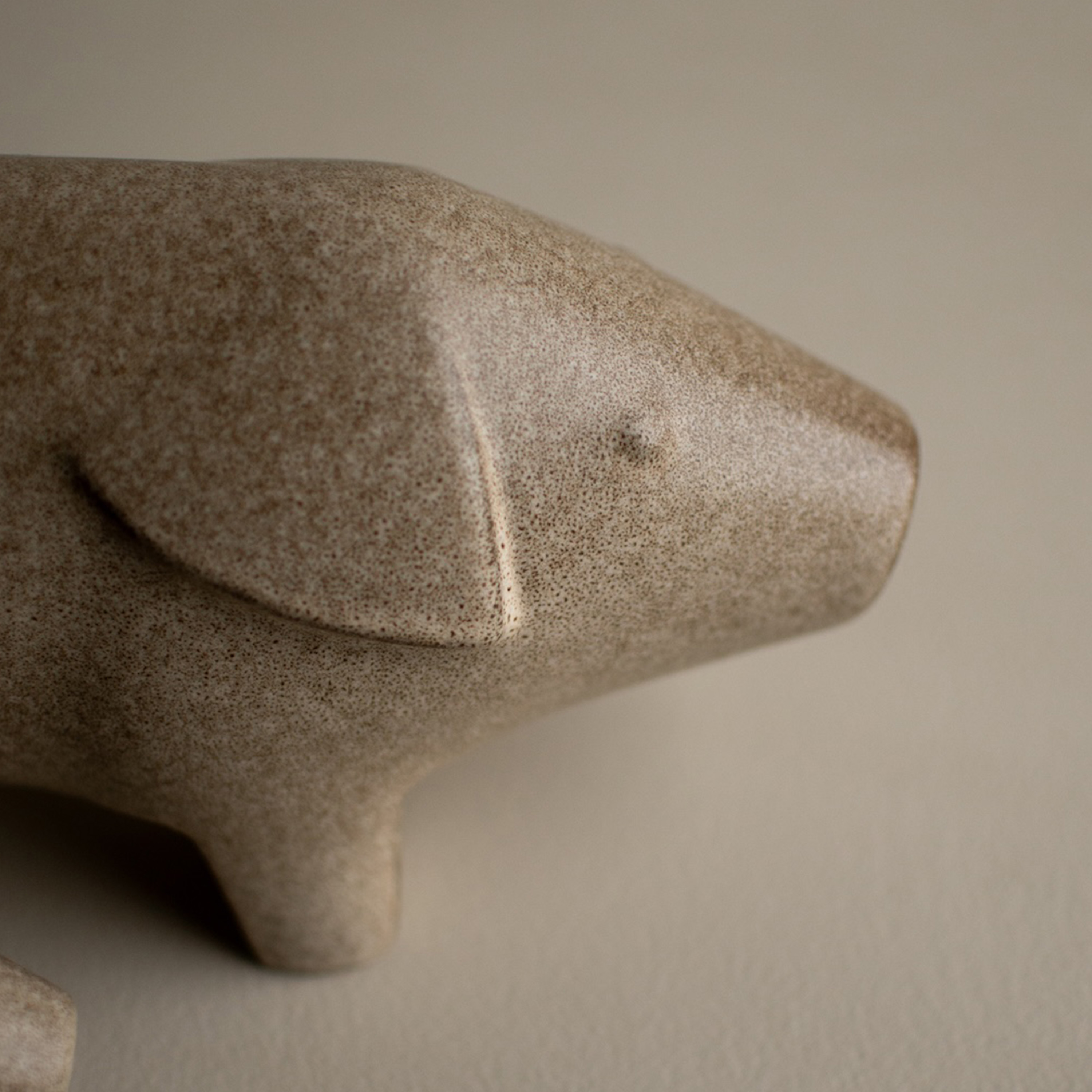 DBKD Swedish Pig Dekoration Beige 24x13