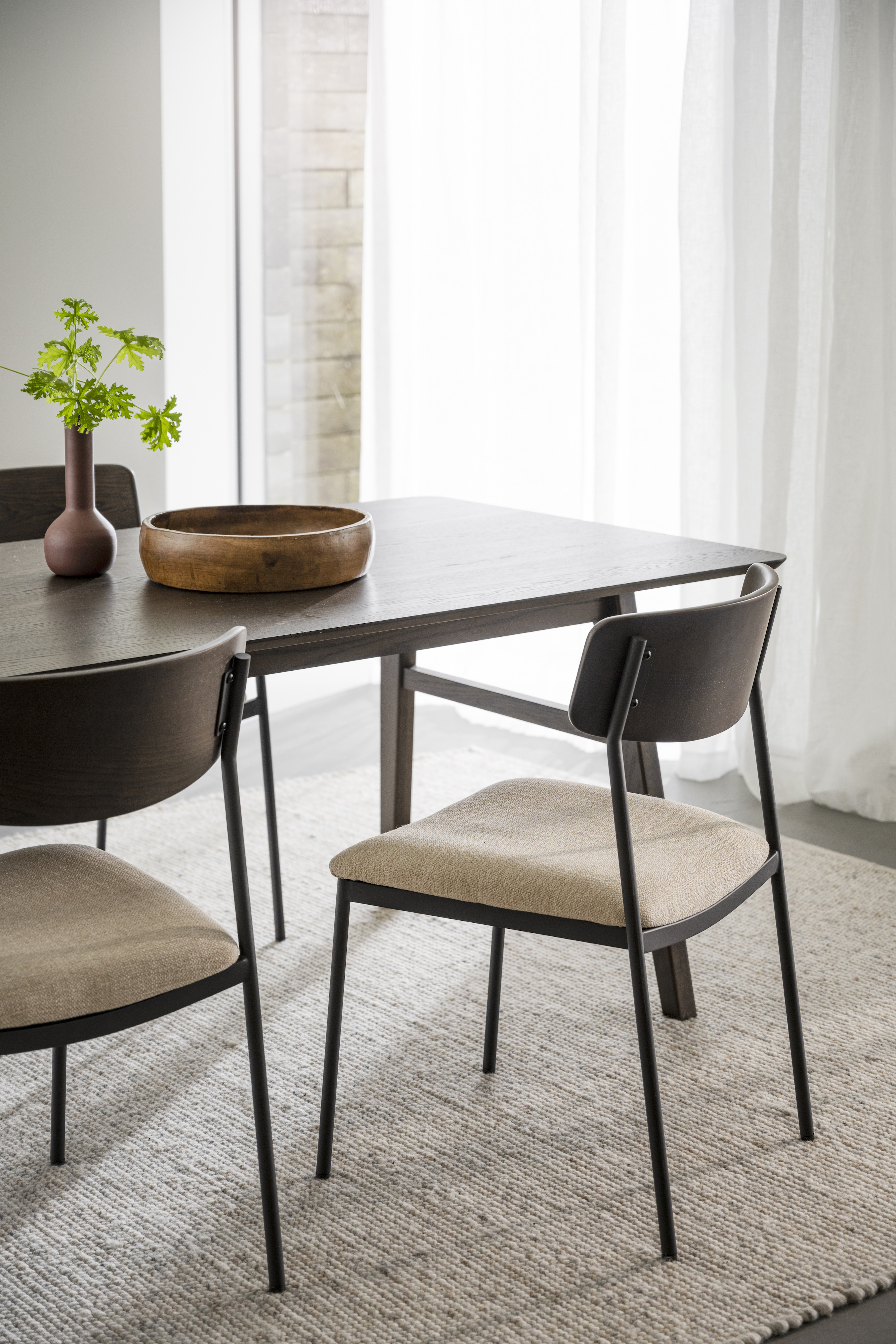 Rowico Home Maymont Esszimmerstuhl Braune Eiche/Hellbeige/Schwarz