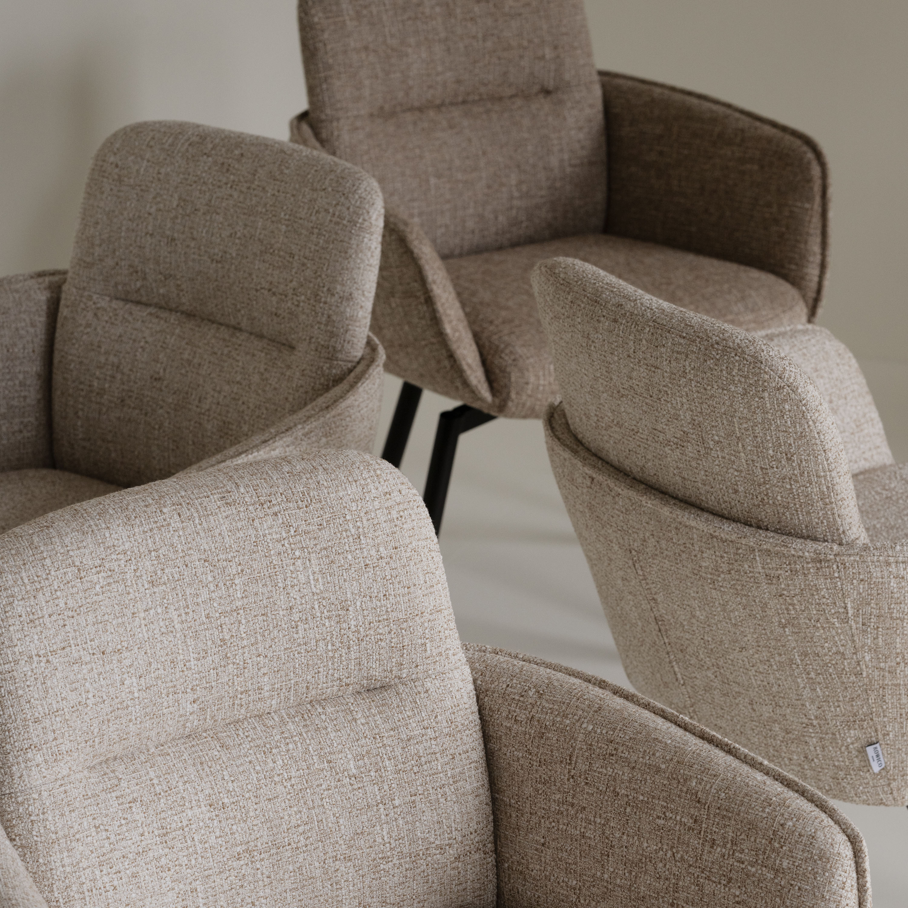 Rowico Home Roswell Karmstol Ljusbeige/Brun