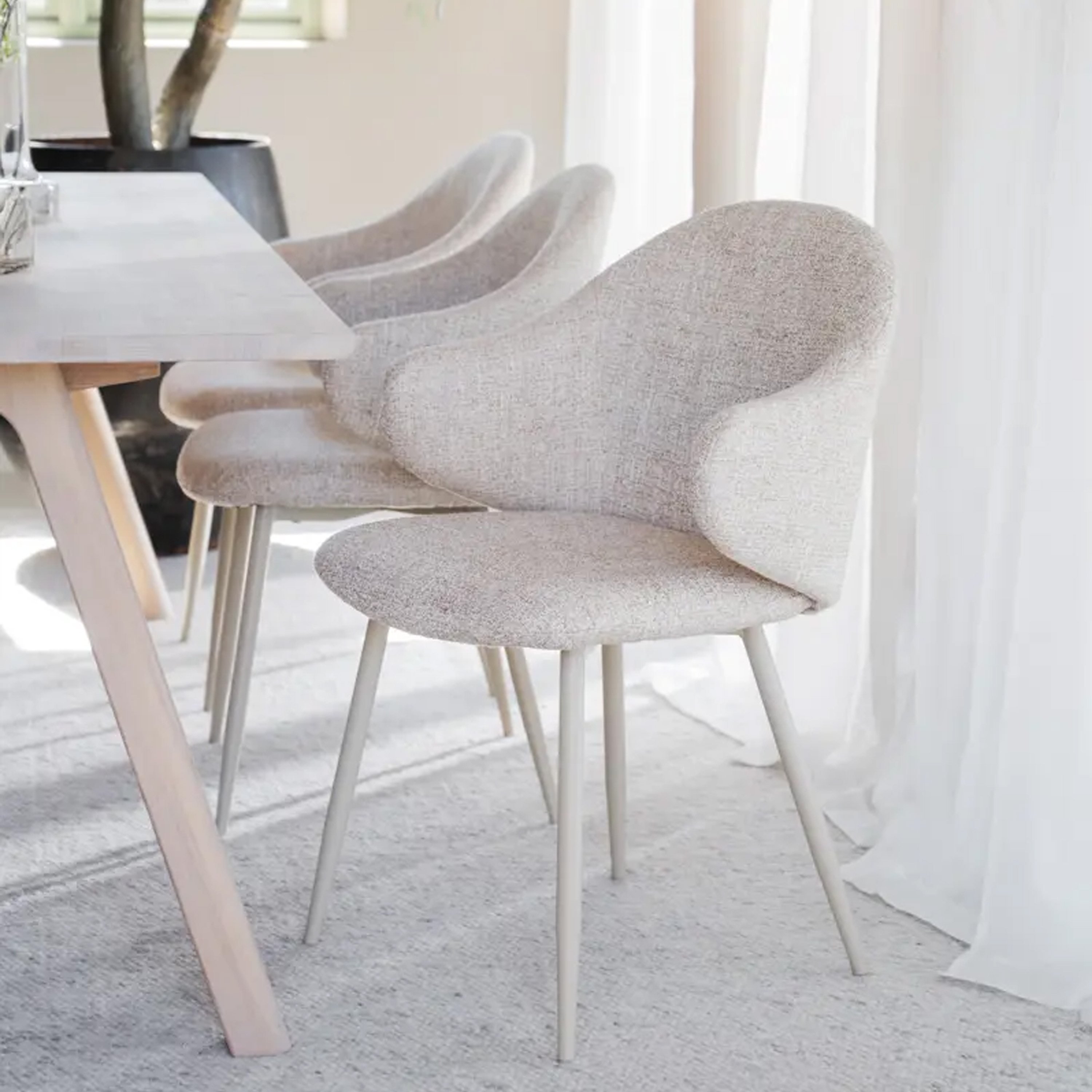 Rowico Home Drake Karmstol Beige