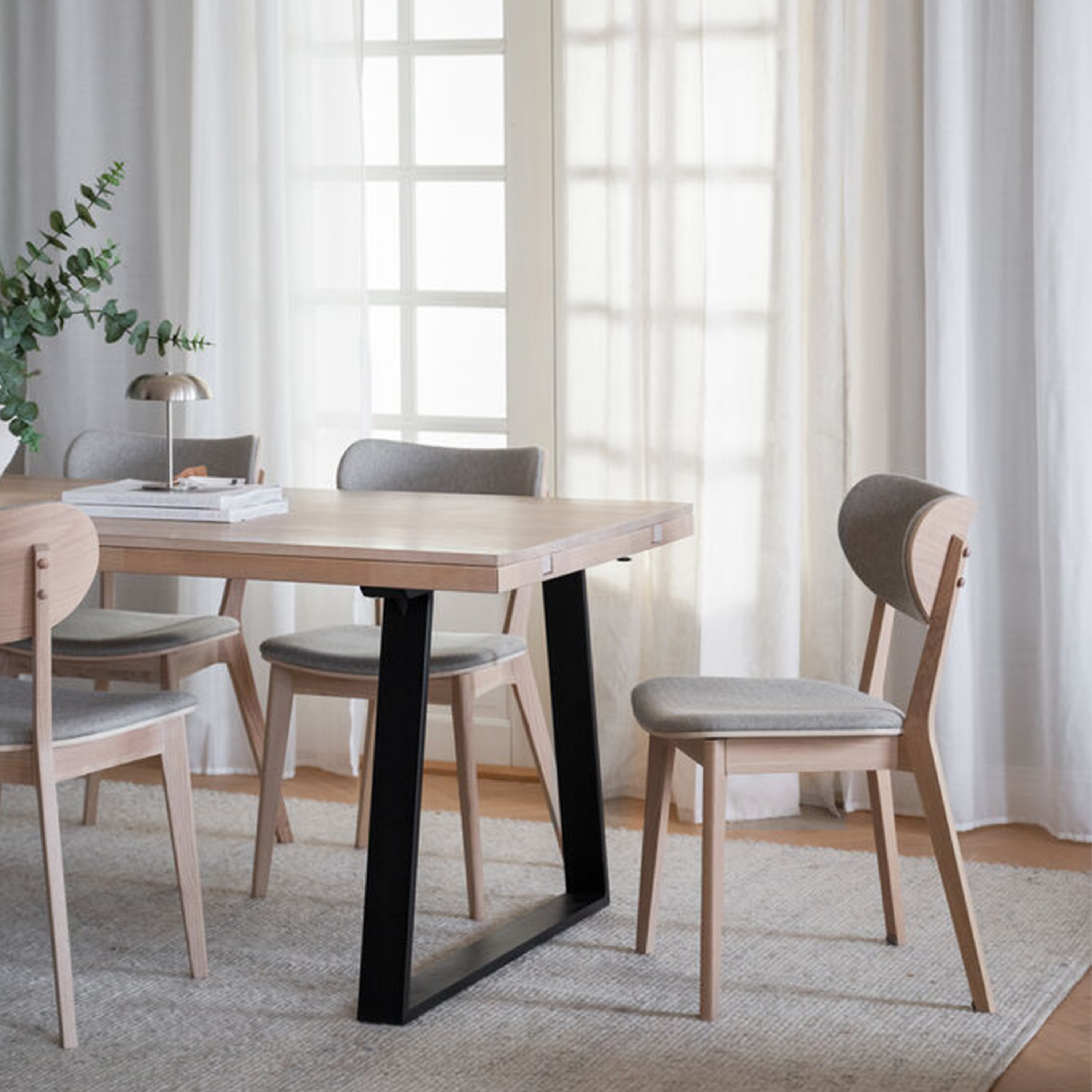 Rowico Home Brooklyn Esstisch U-Bein Weißpigmentierte Eiche 170cm