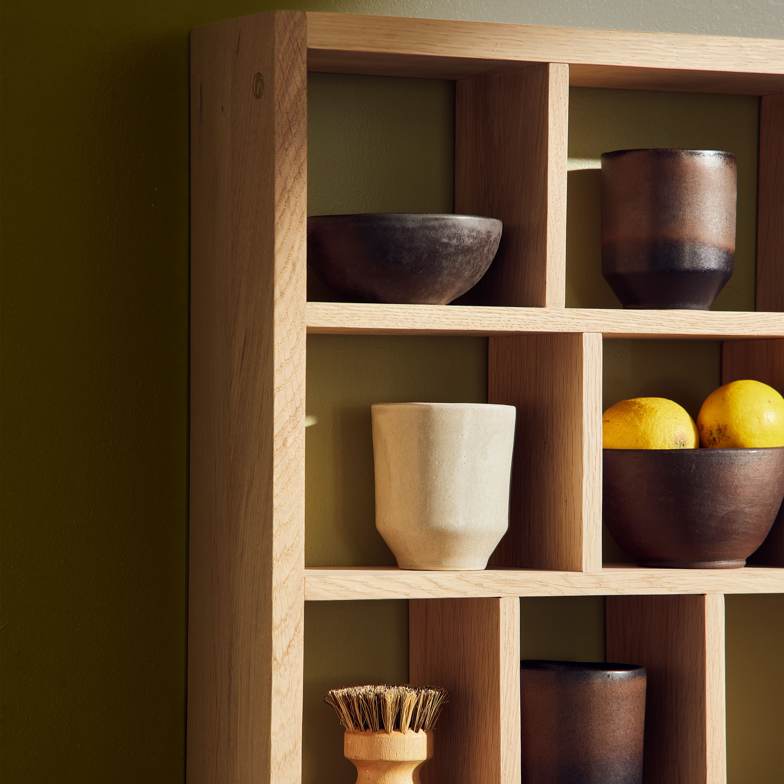 Andersen Furniture Tailor Seinähylly Tammi 52x44