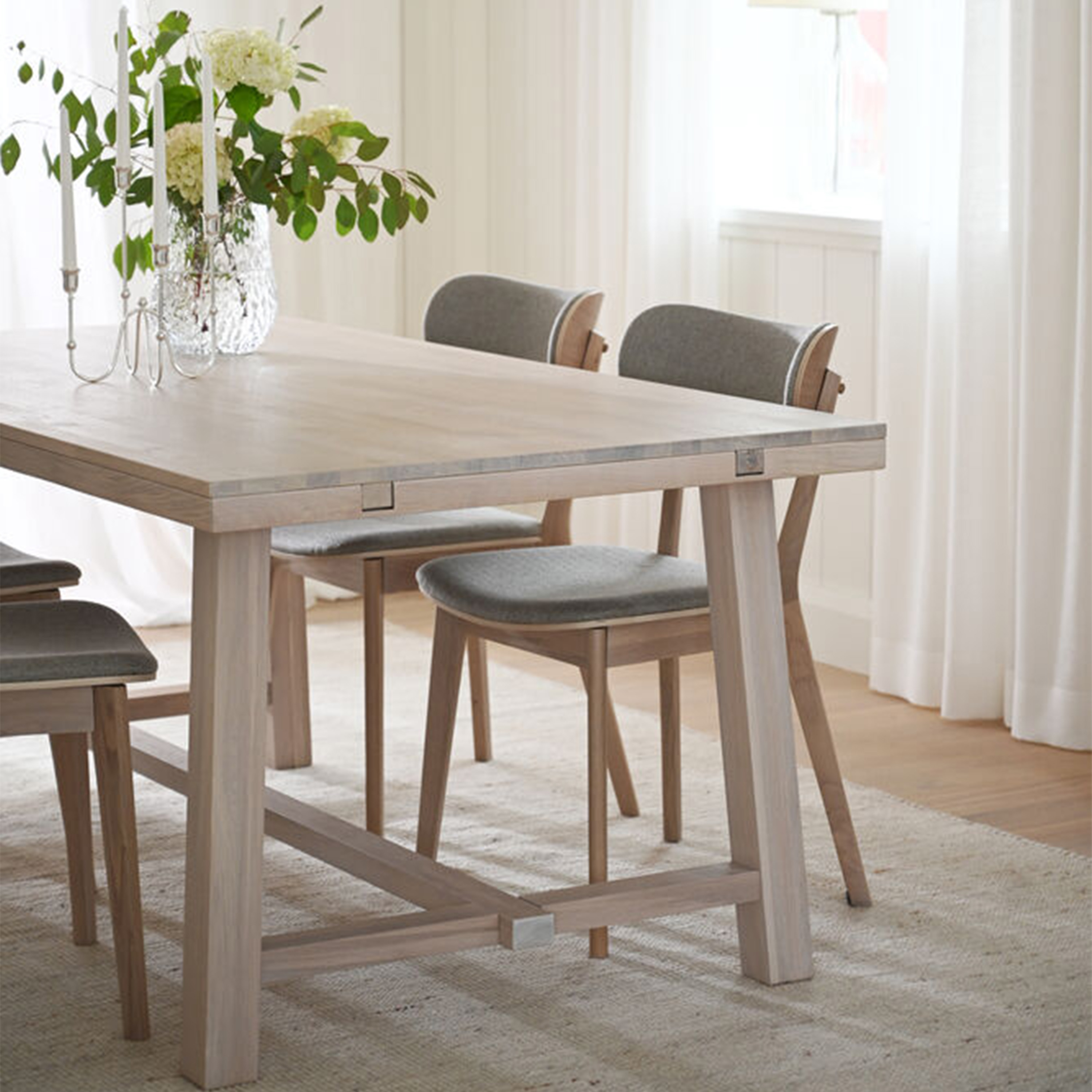 Rowico Home Brooklyn Matbord Vitpigmenterad Ek 170cm