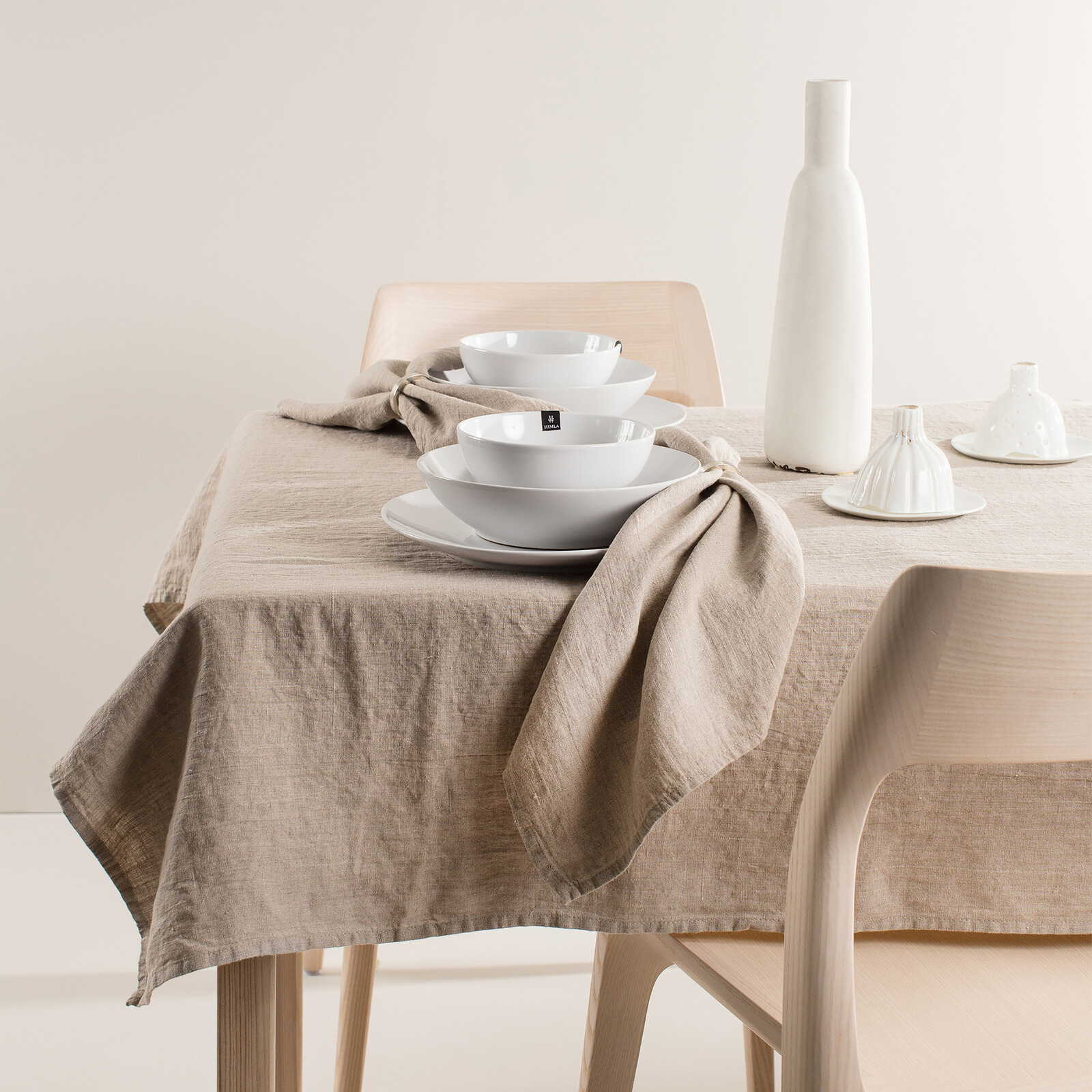 Himla Sunshine Tischdecke aus Leinen Natur 145x330