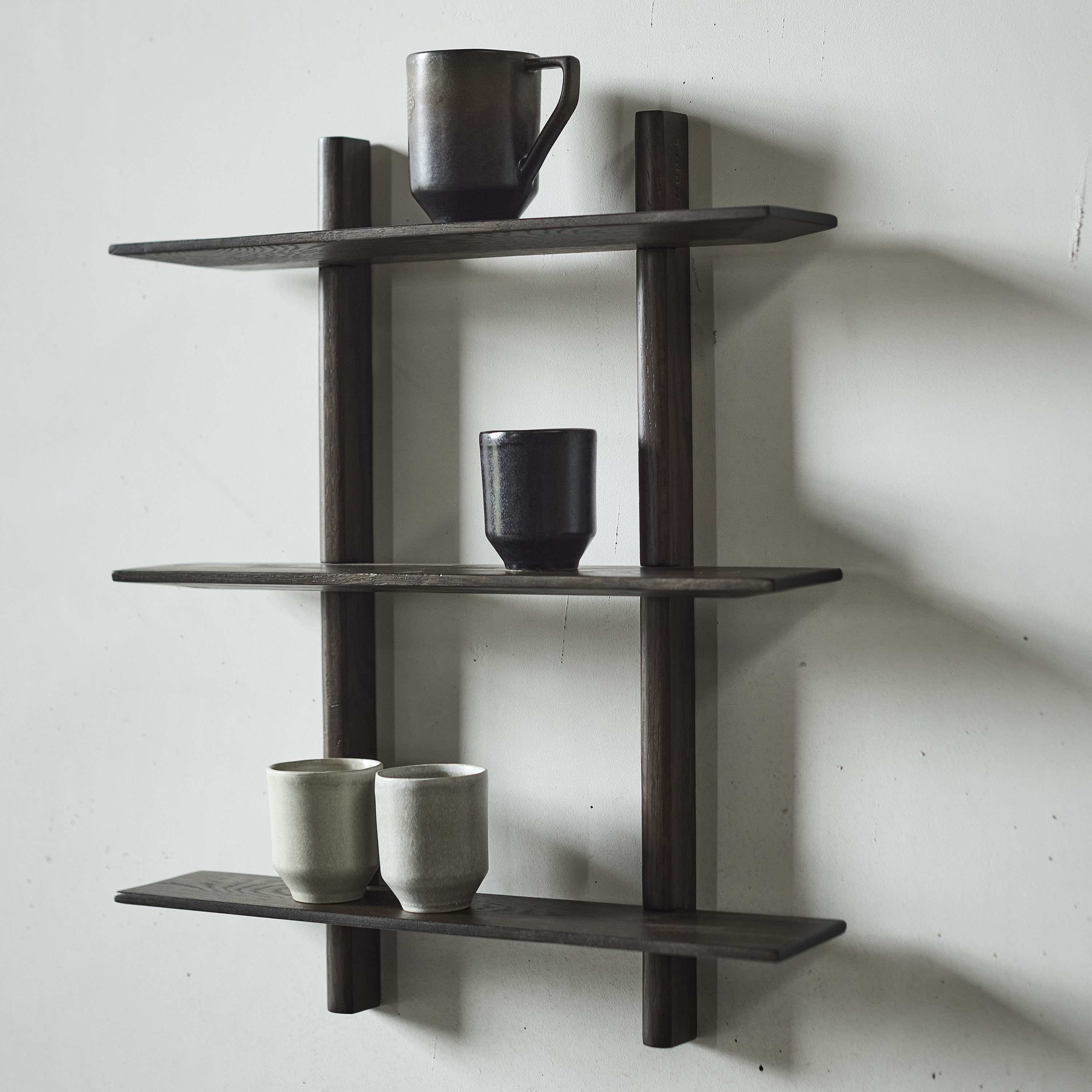 Muubs Noir Vägghylla Dark Stained Oil Small