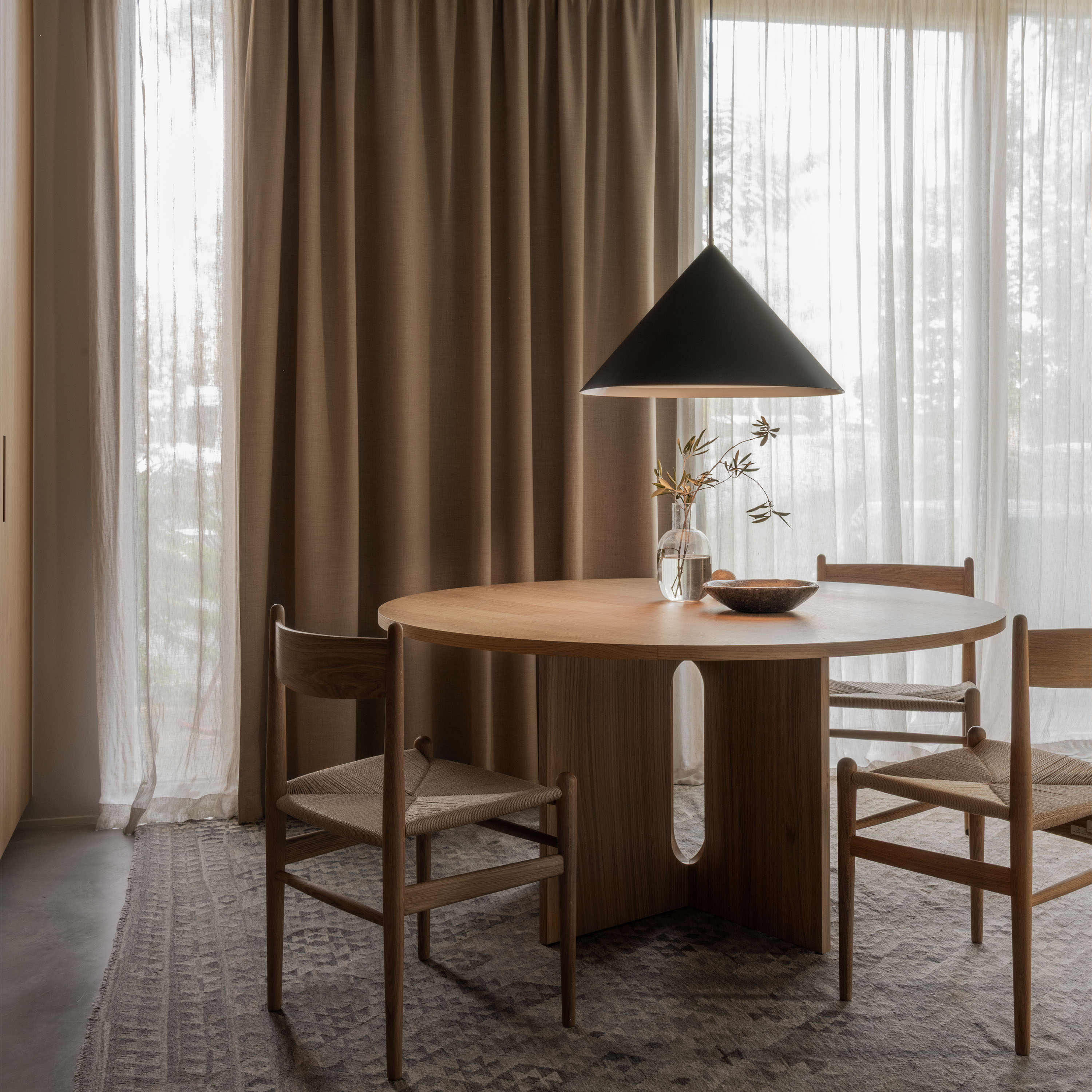 Watt &amp; Veke Kuro Deckenleuchte Black Ø65