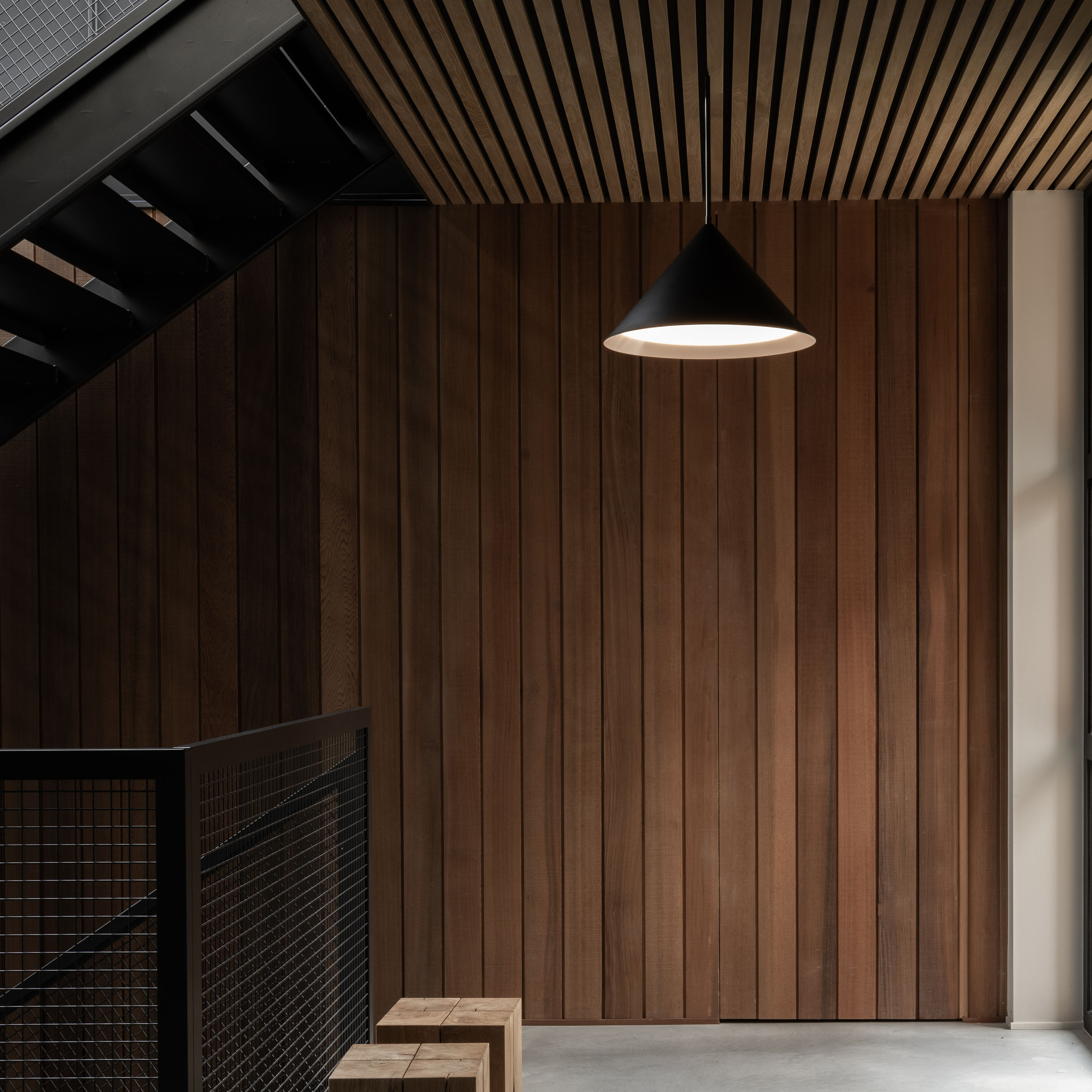 Watt &amp; Veke Kuro Deckenleuchte Black Ø45