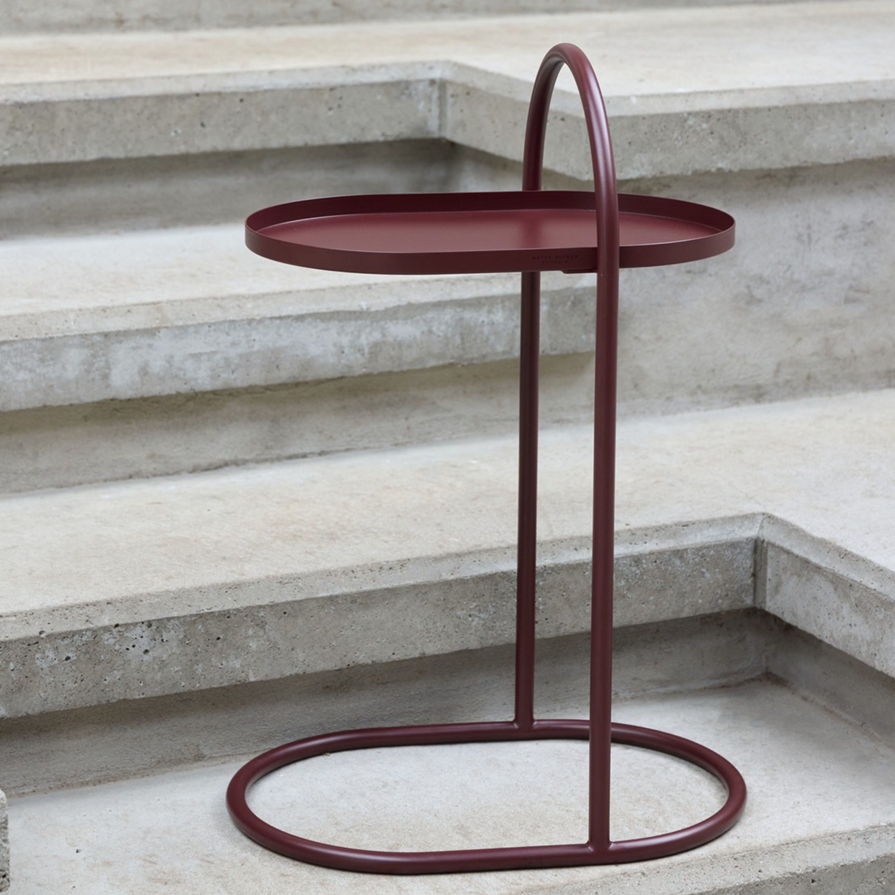 Mette Ditmer Moves Sidobord Wine 51x76