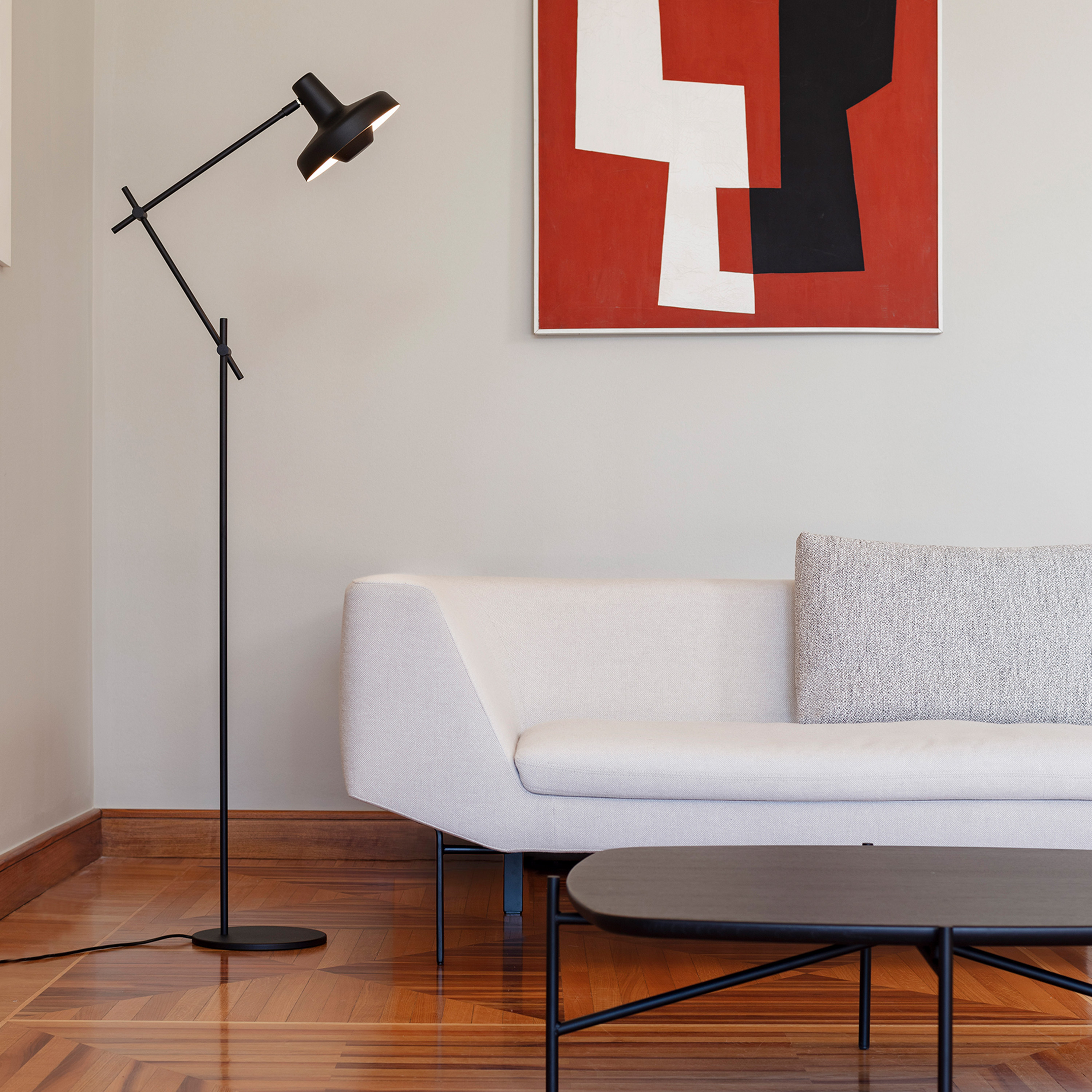 Grupa Arigato Golvlampa Black