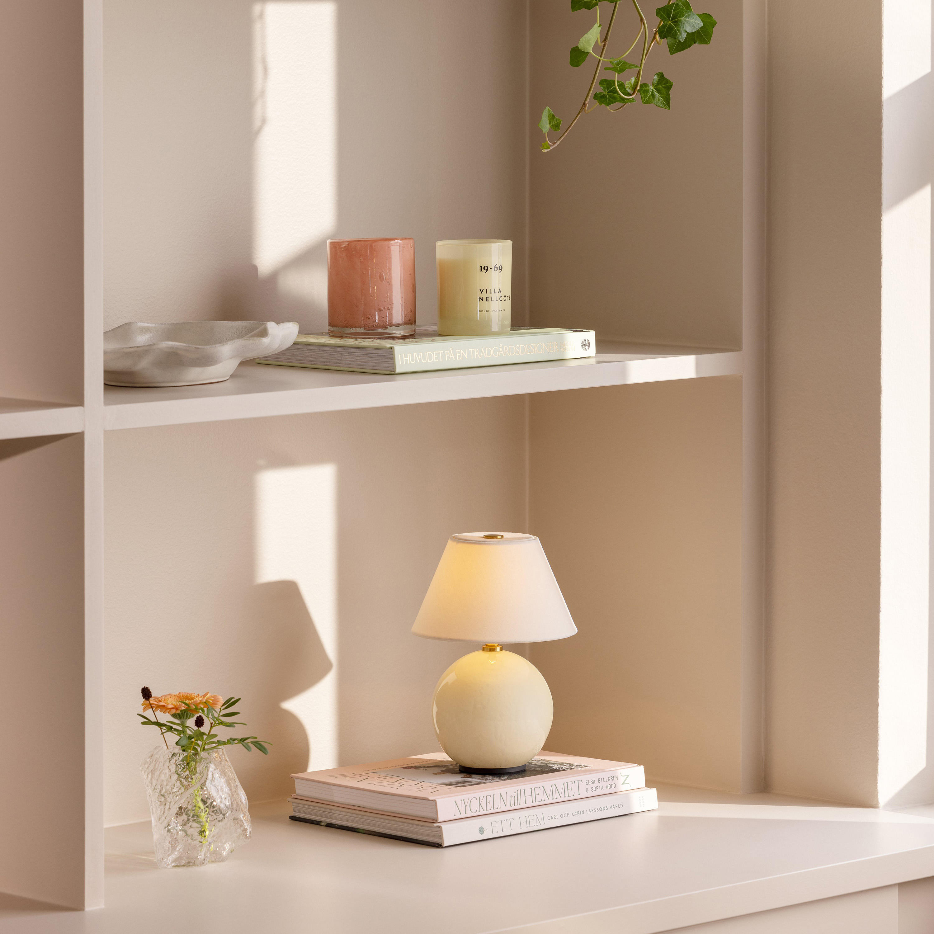 Globen Lighting Iris Kannettava Pöytävalaisin Beige 16 cm