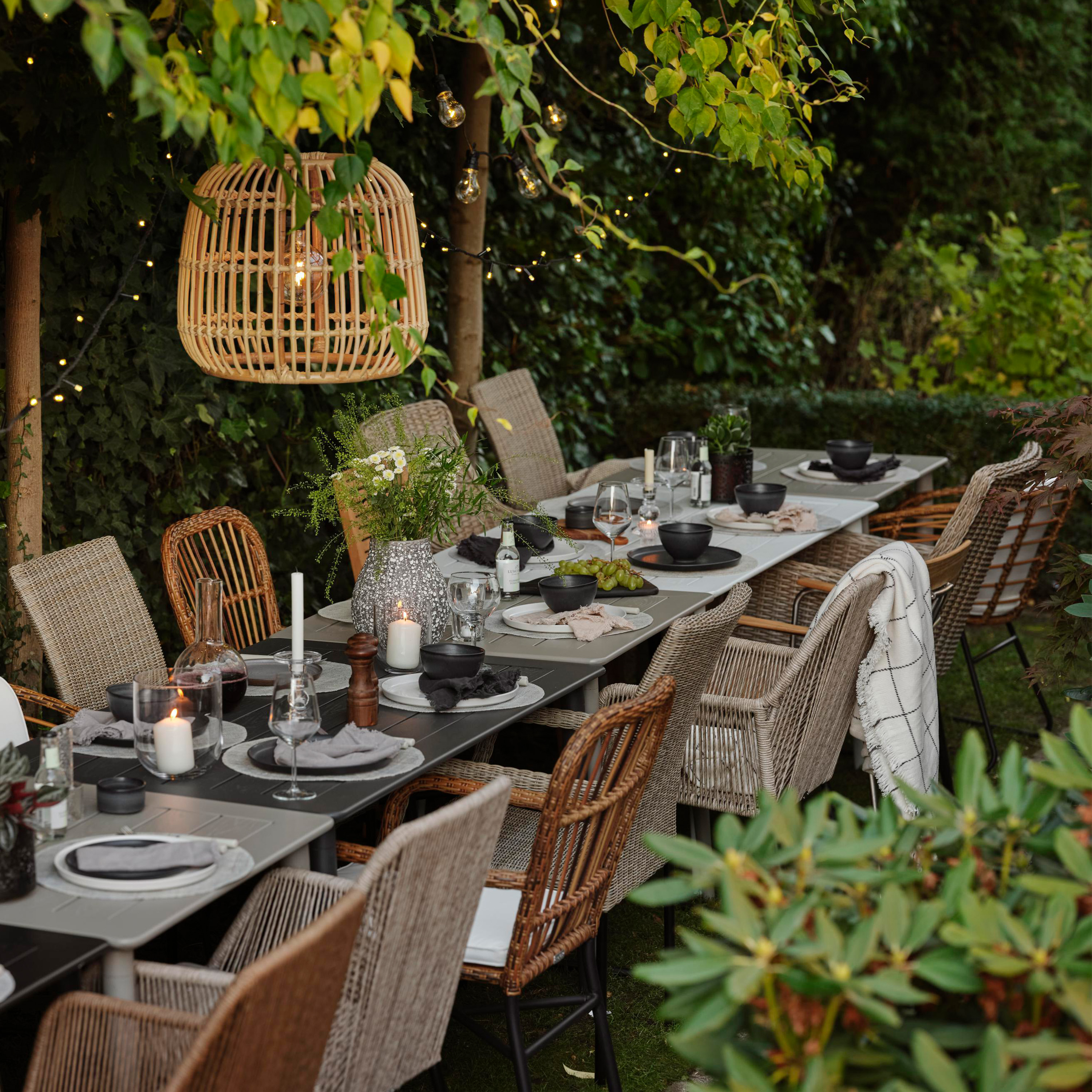 Brafab Nimes Matbord Svart 140x78cm