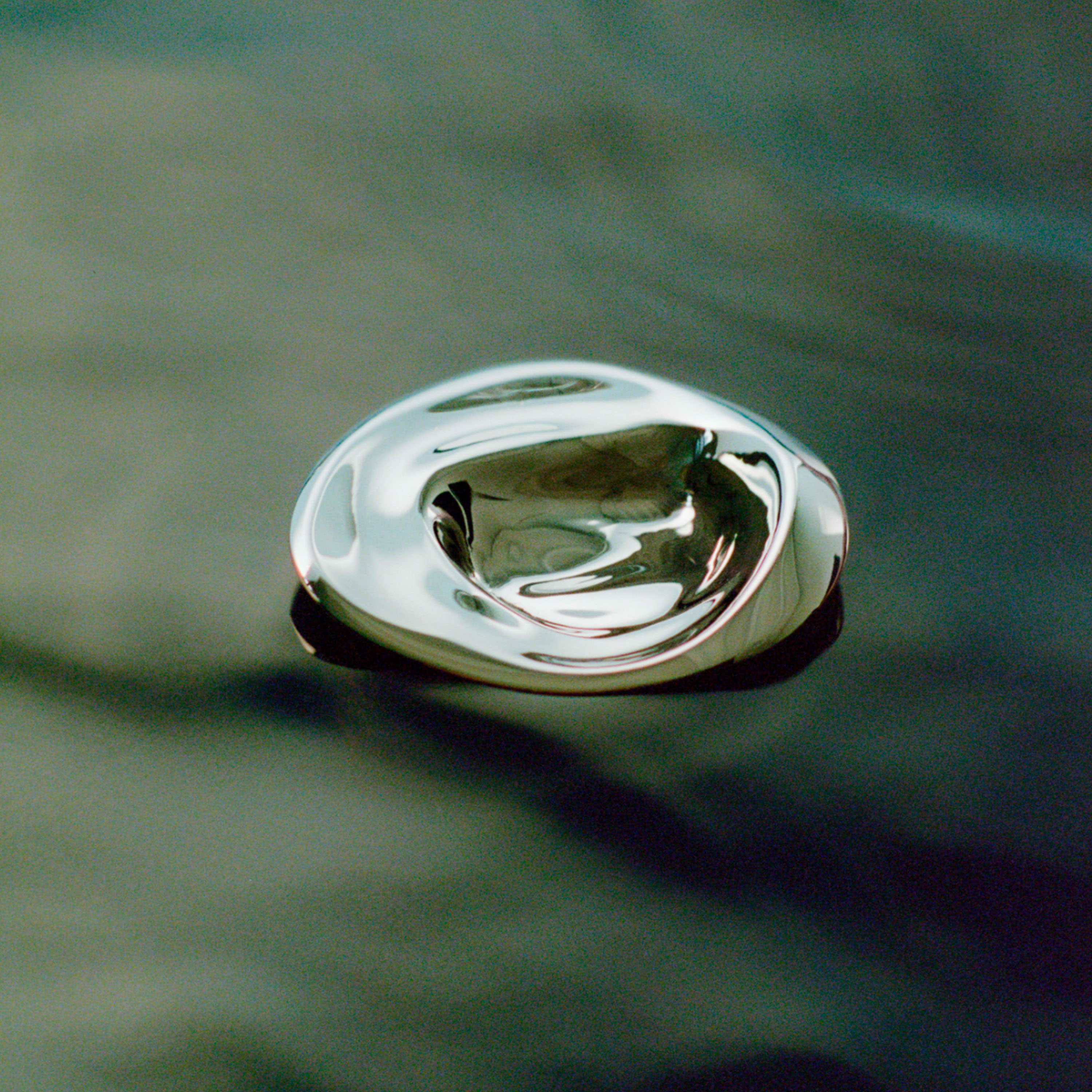 Hein Studio Ripple Nr. 01 Wandhaken Titan Klein