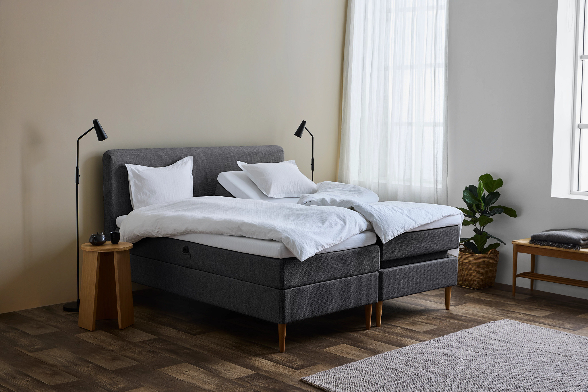 Tempur Promise Ställbar Säng Dark Grey 90x200 Pro Plus SmartCool 8cm Medium Metallben Krom 19cm