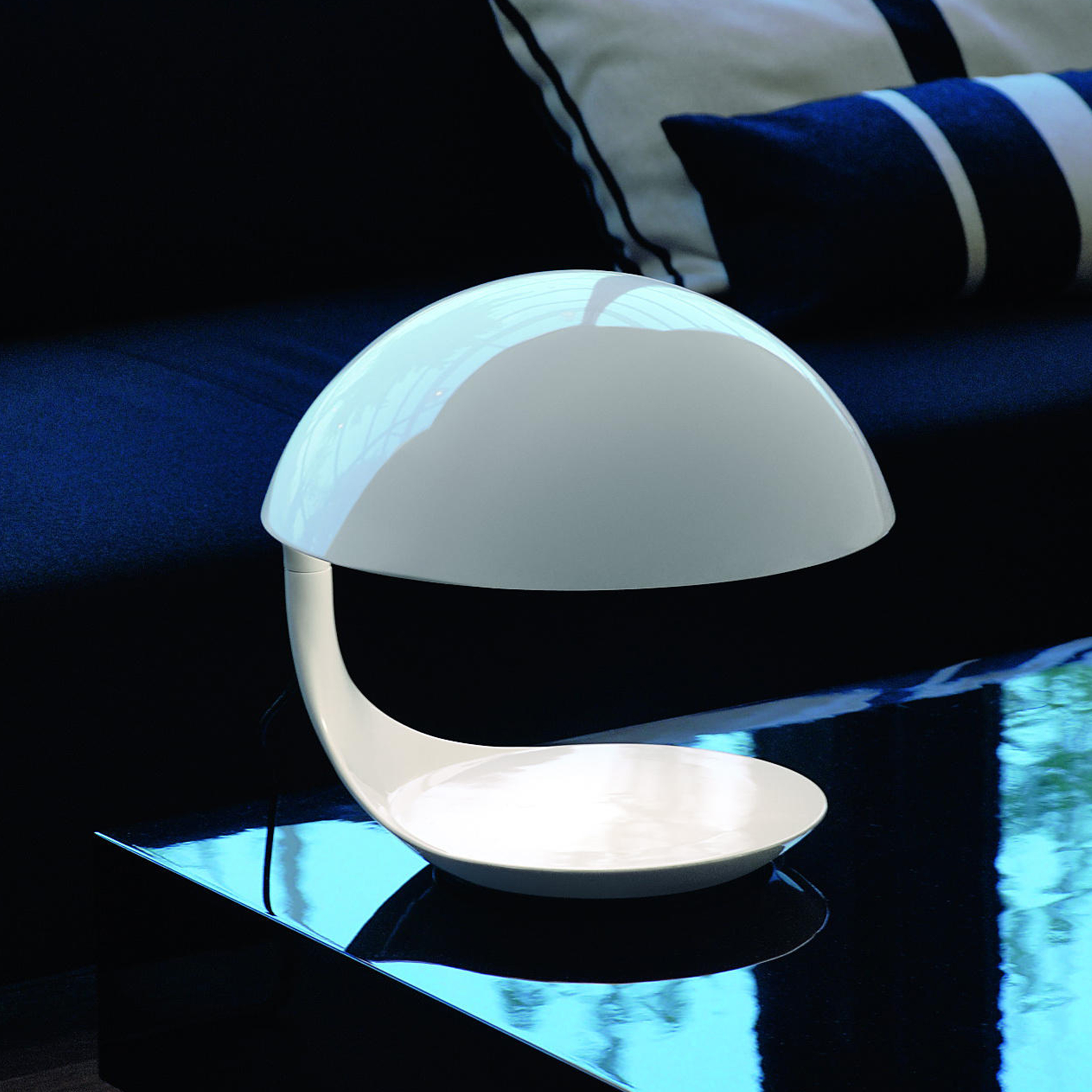 Martinelli Luce Cobra Tischlampe Weiß