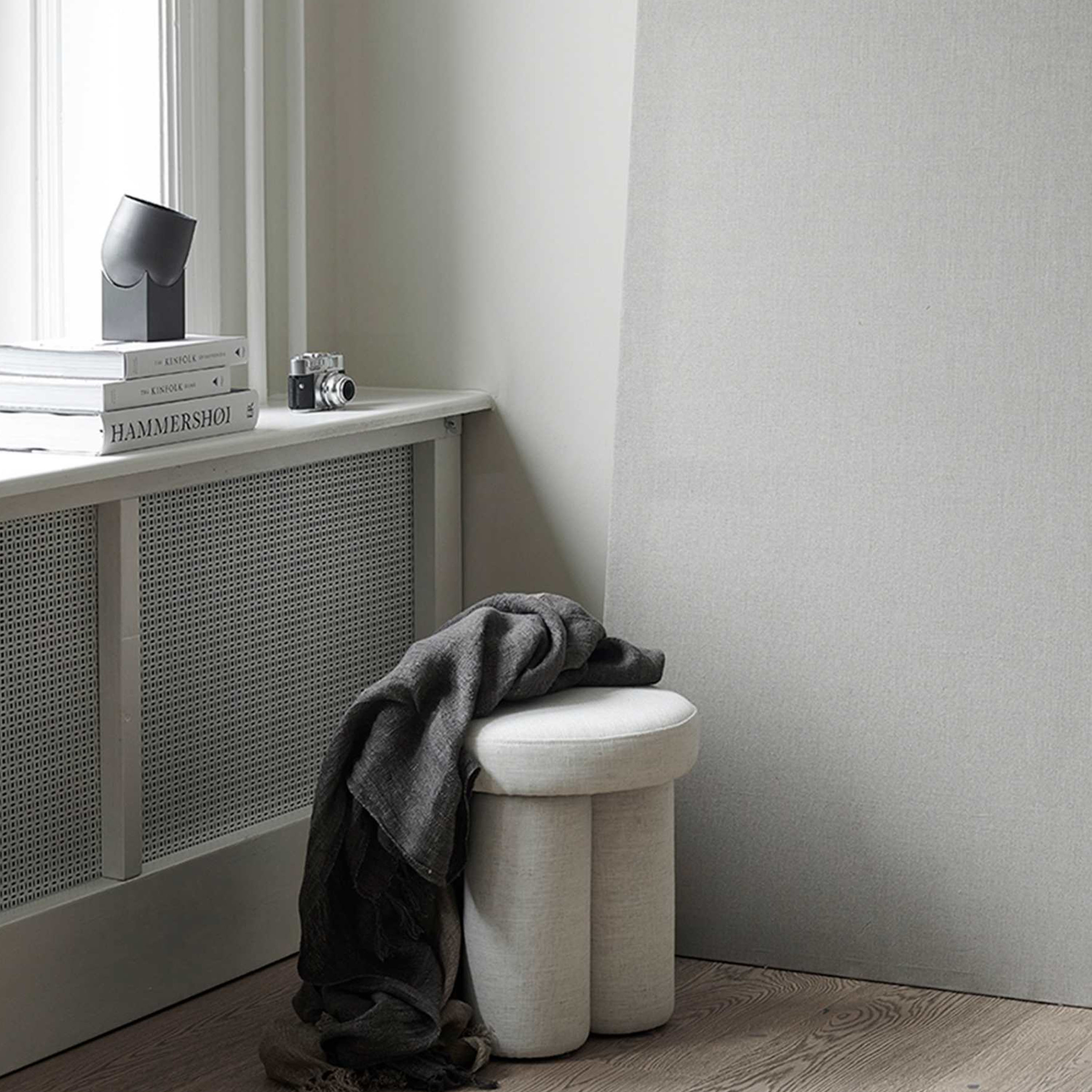 101 Copenhagen Big Foot Pall Linen White Chalk