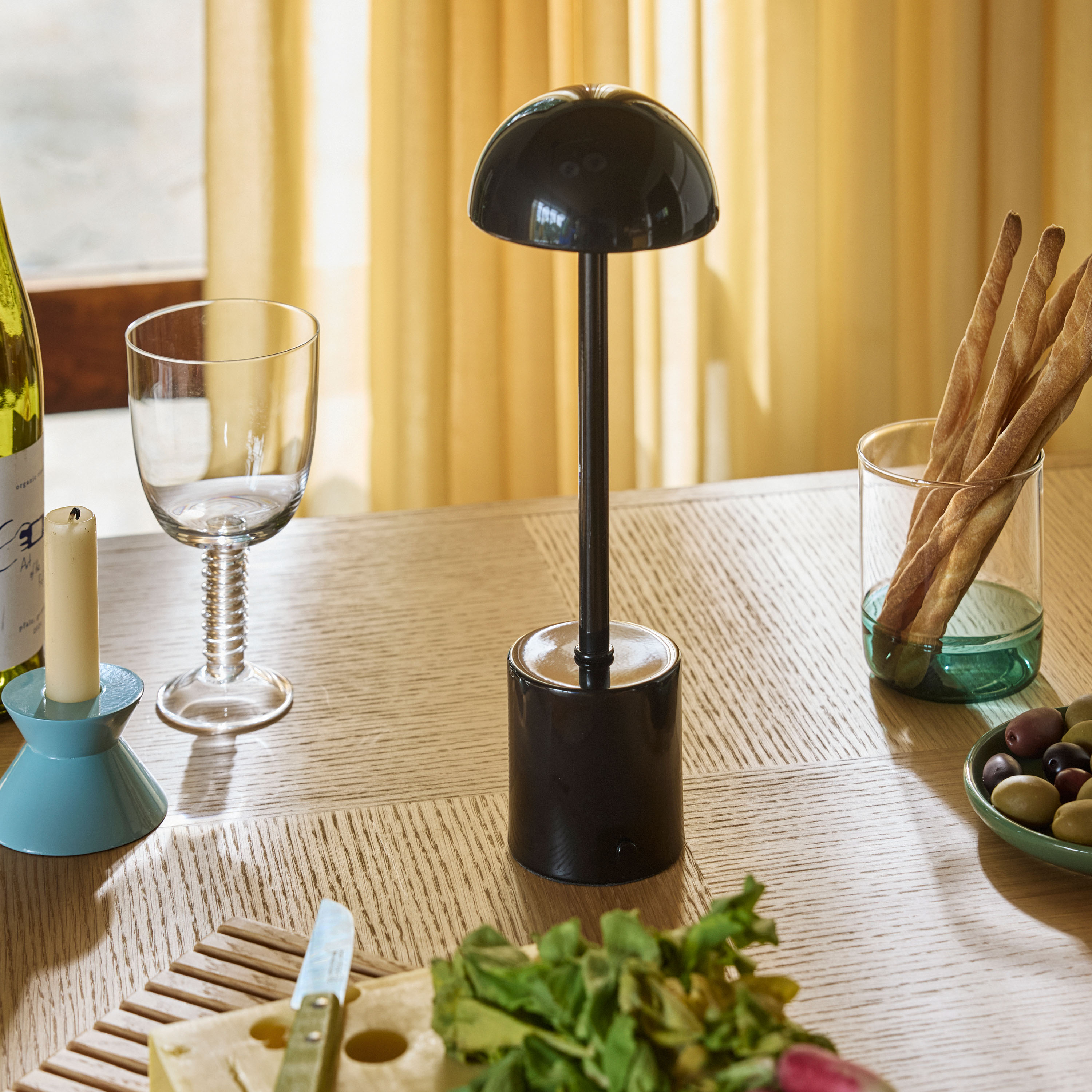 Hübsch Taten Bærbar Lampe Black 30cm