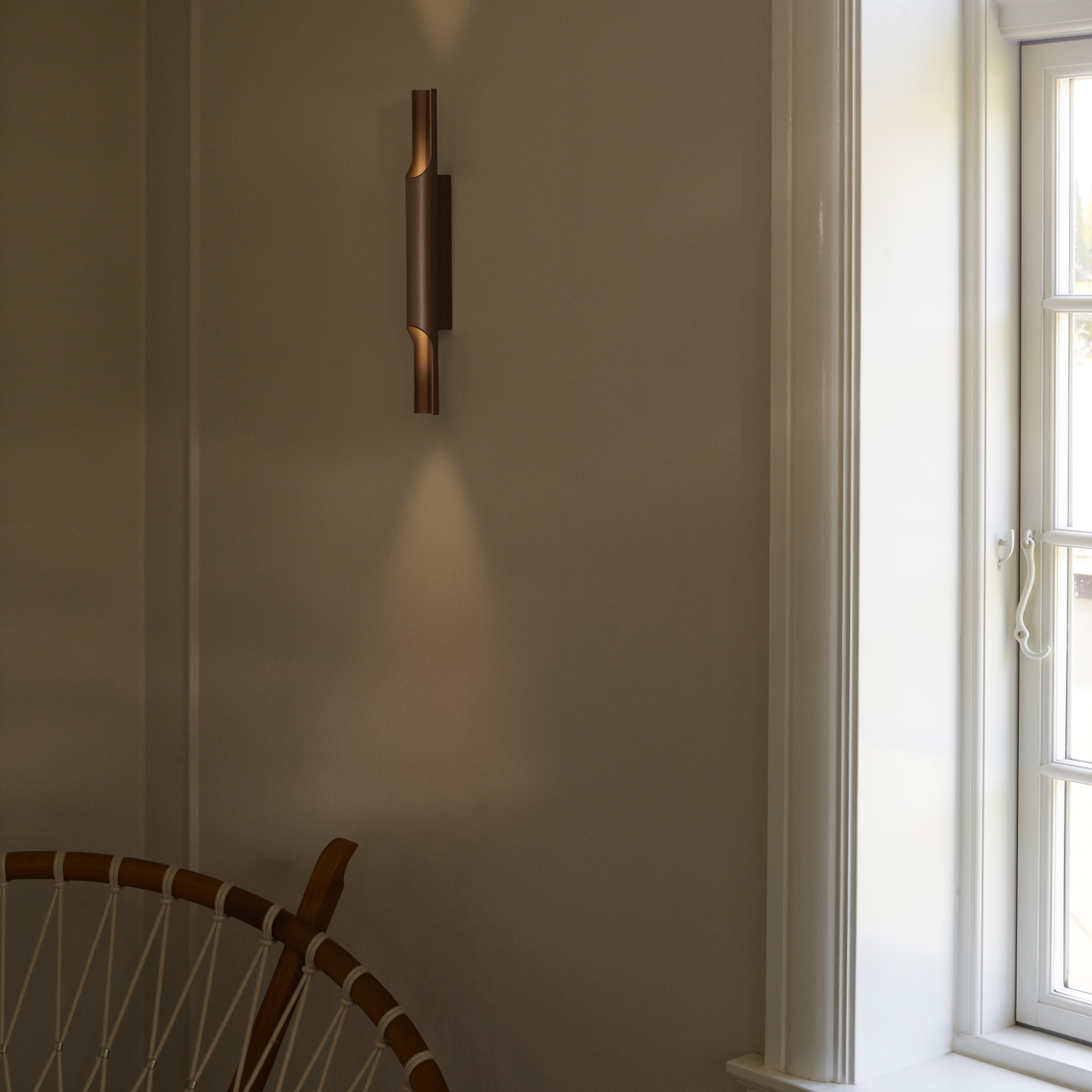 LYFA Pan Wandleuchte Bronze 32cm