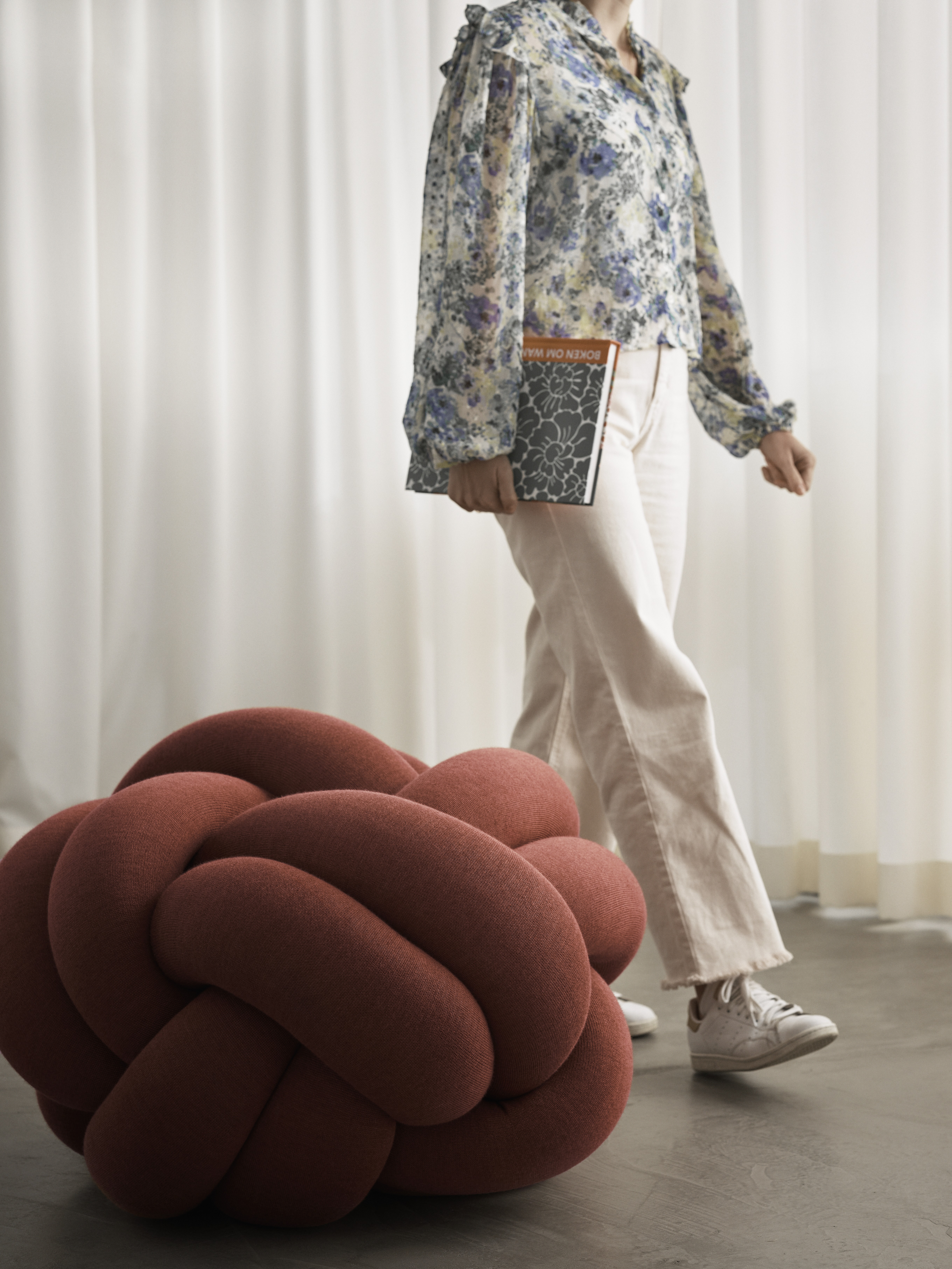 Design House Stockholm Knot Sittpuff XL Ochre