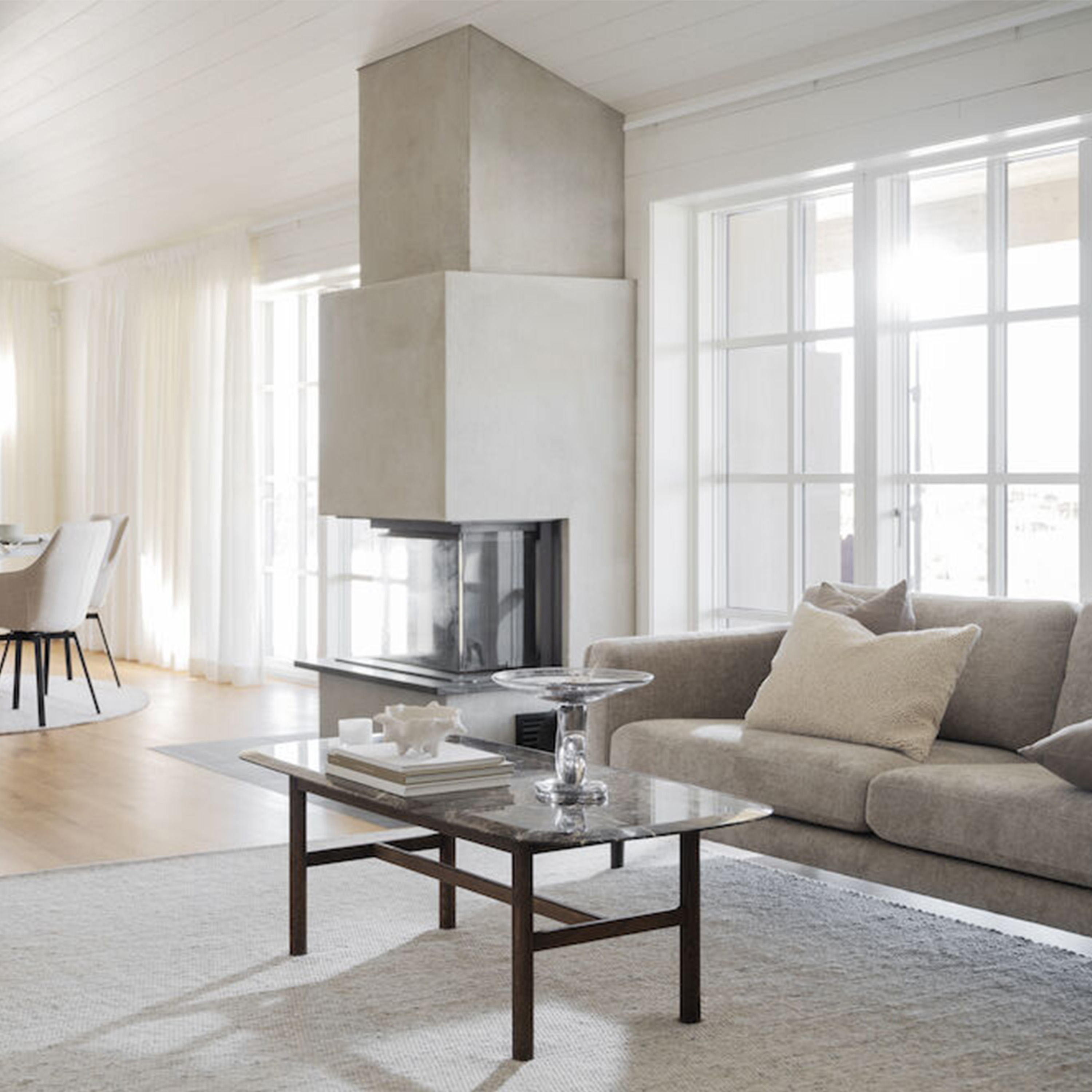 Rowico Home Hammond Soffbord Brun Ek/Brun Marmor 135x62