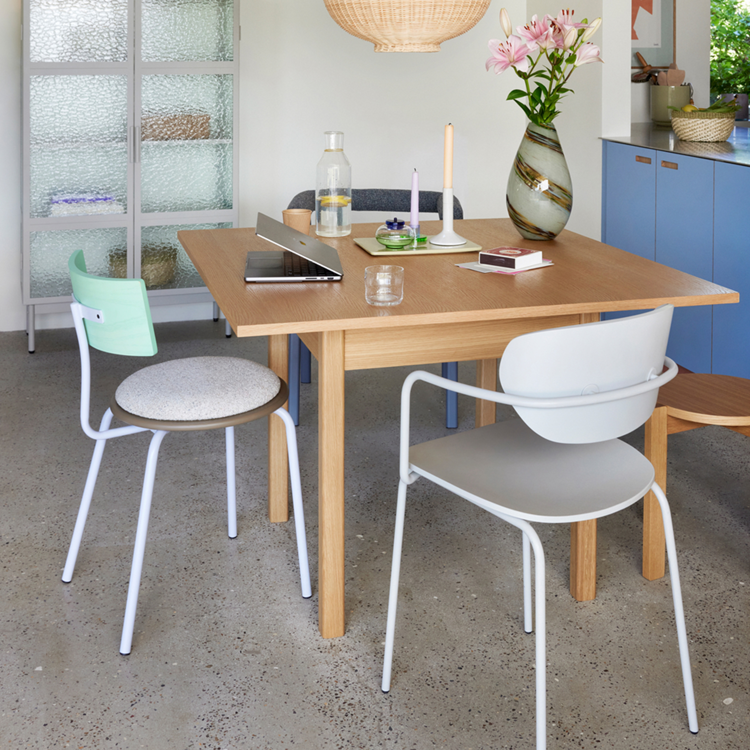 Hübsch Geo Spisebord Natural 110x110