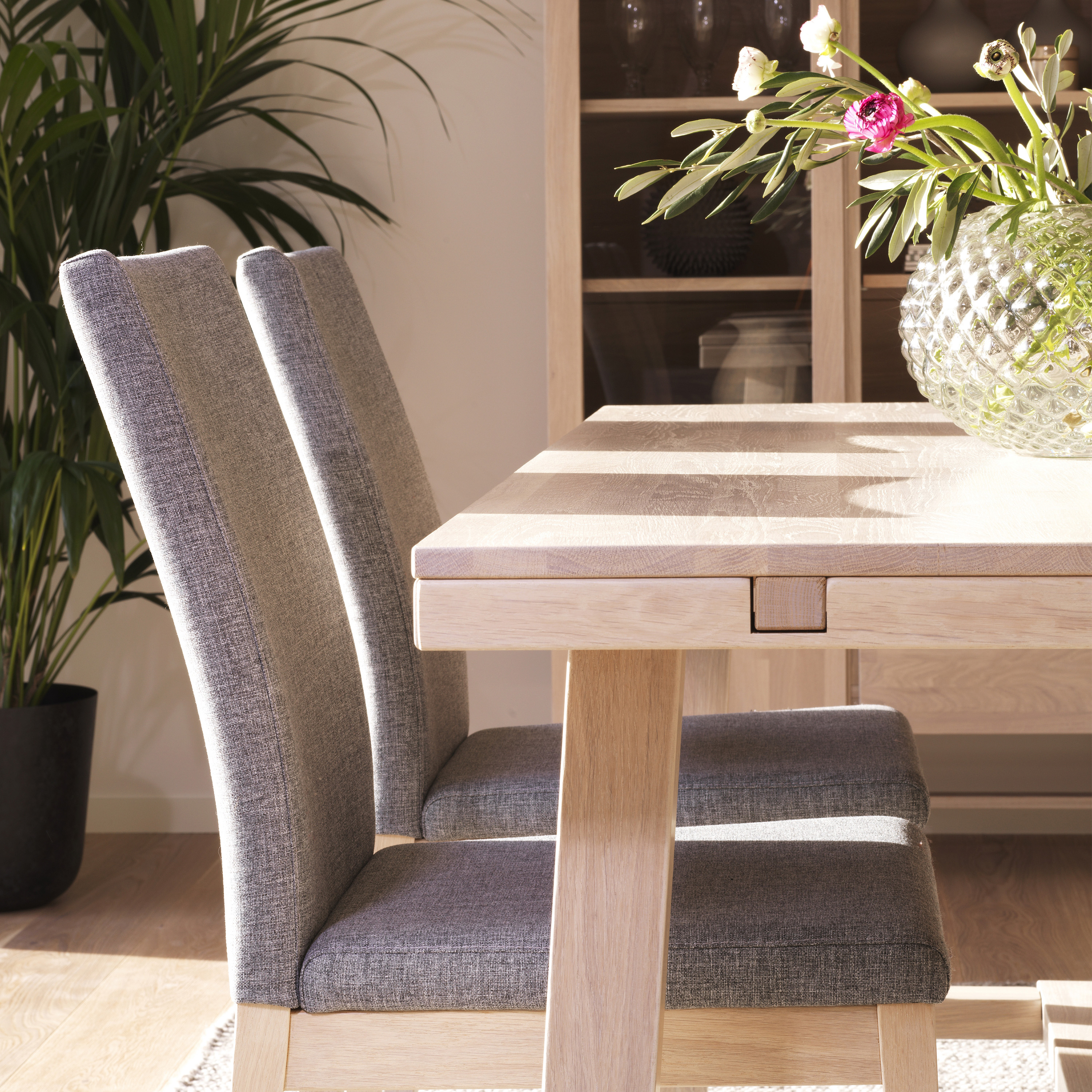 Rowico Home Brooklyn Matbord Vitpigmenterad Ek 220cm