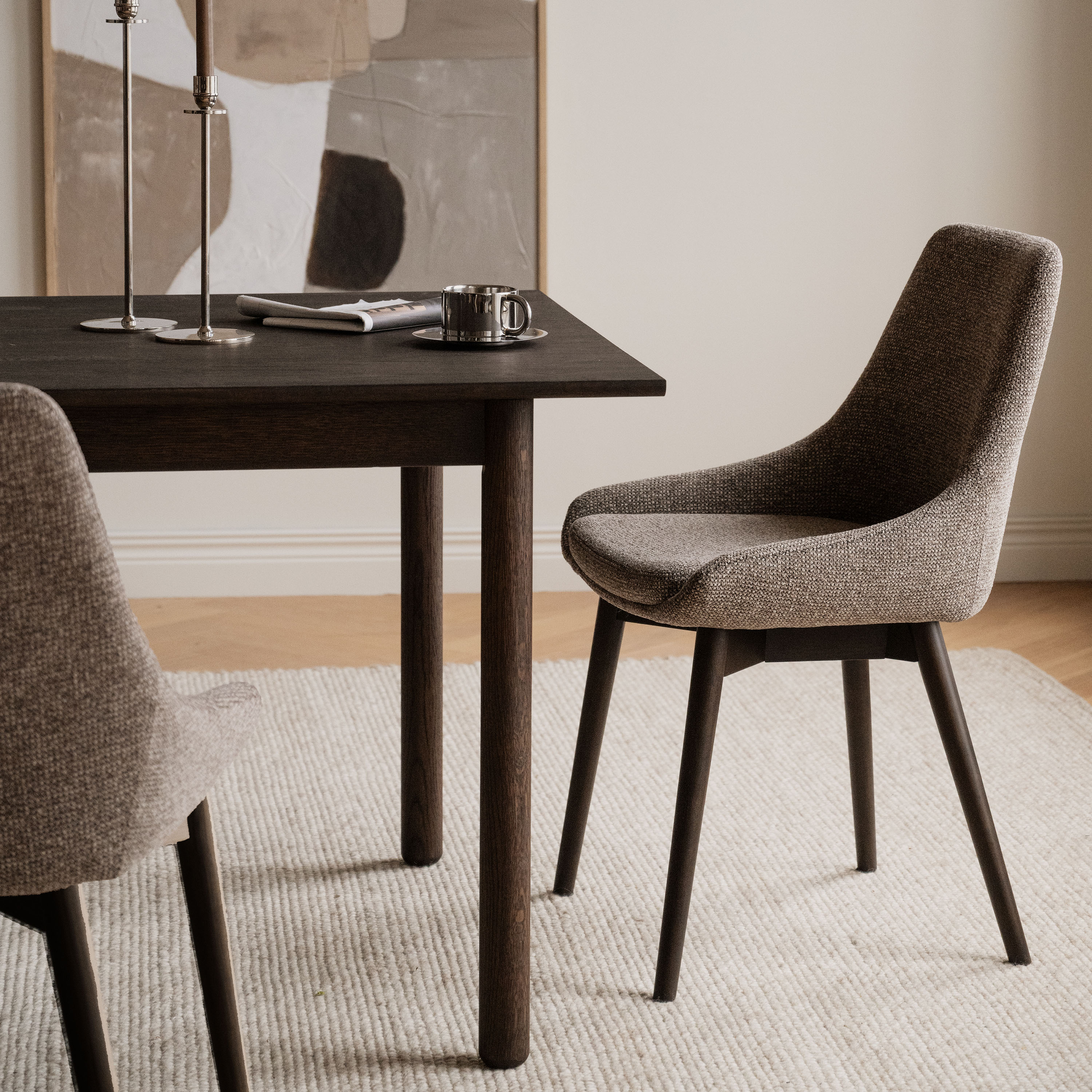 Rowico Home Denley Matstol Mörkbeige/Brun