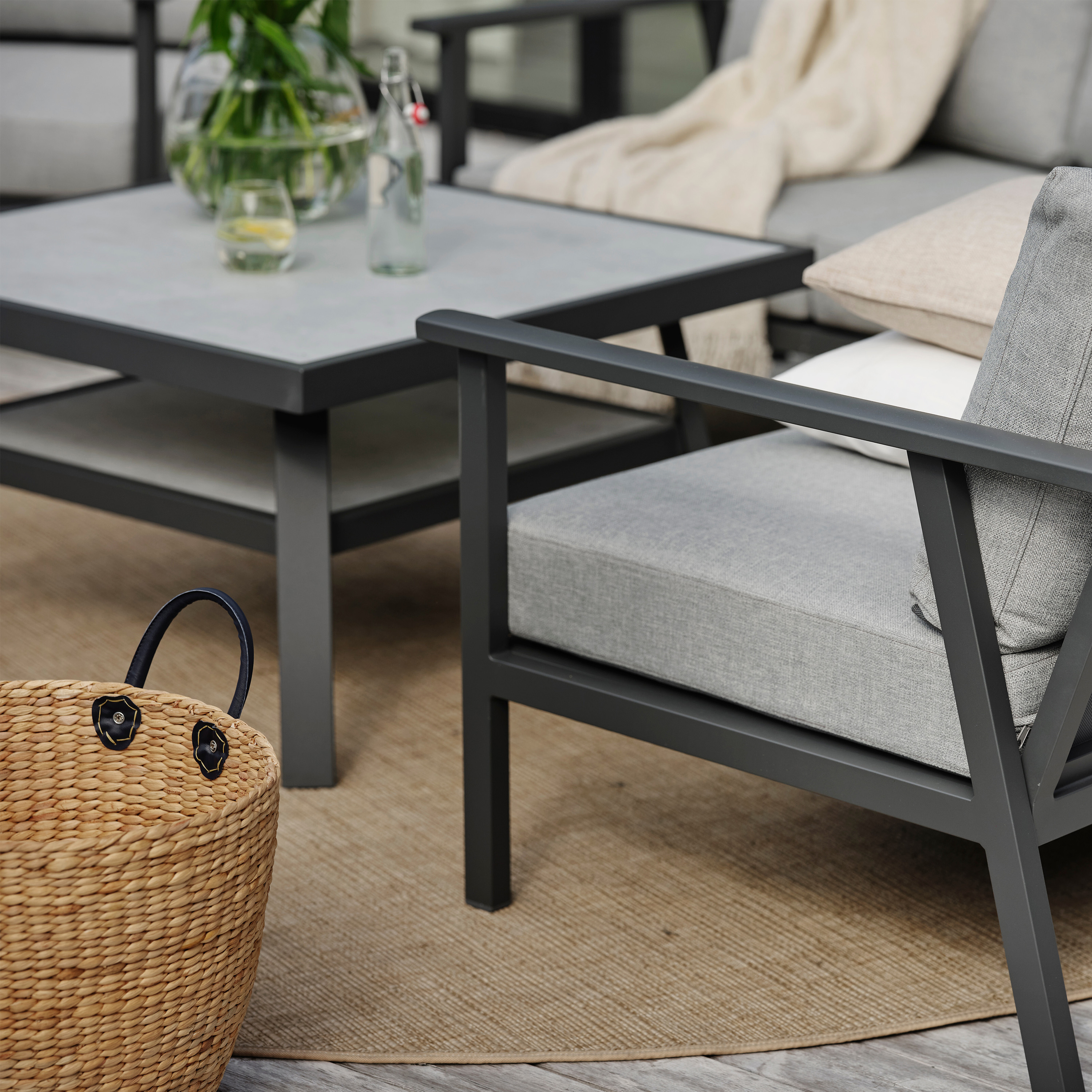 Brafab Samvaro Soffbord Antracit 90x90