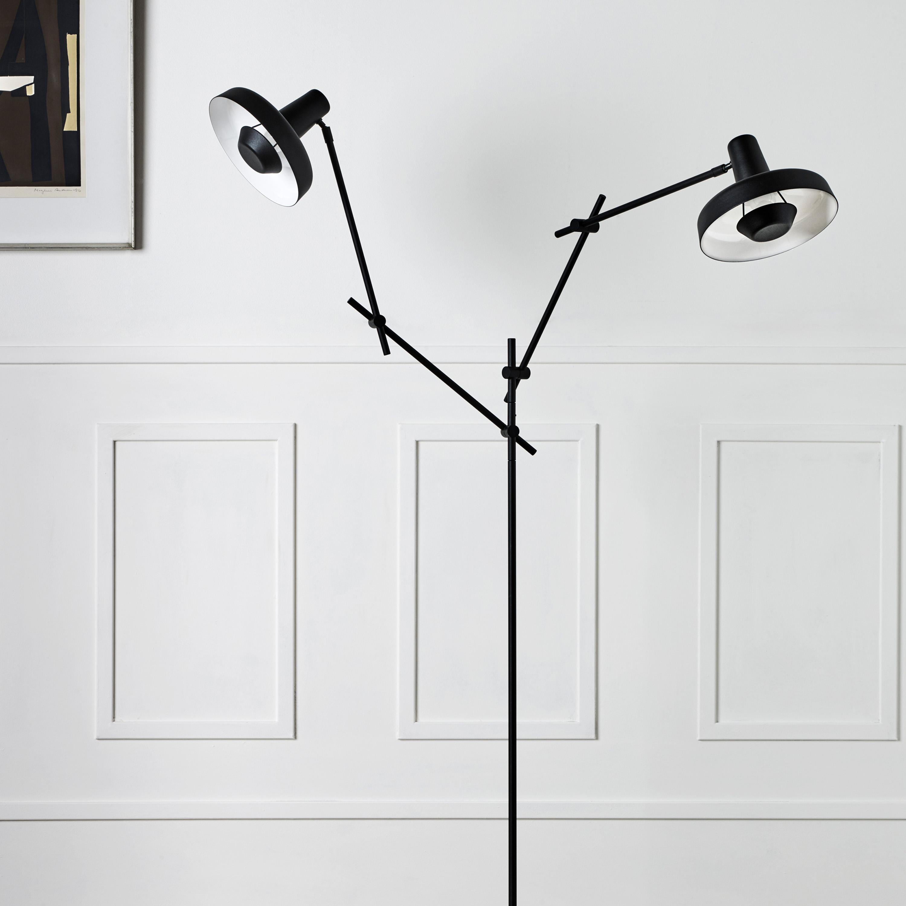 Grupa Arigato Golvlampa Double Black