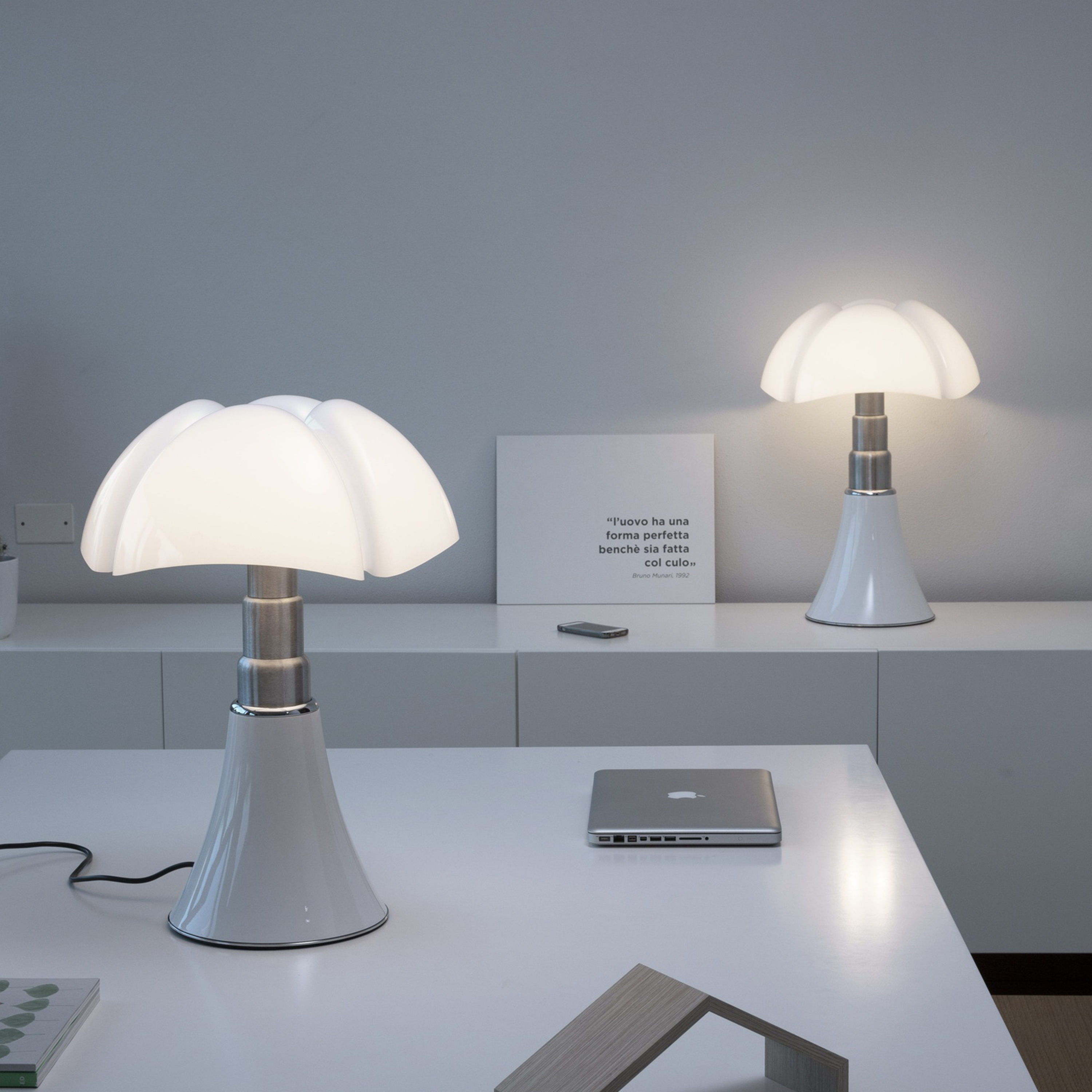 Martinelli Luce Pipistrello Mini Bordslampa Dimbar LED White