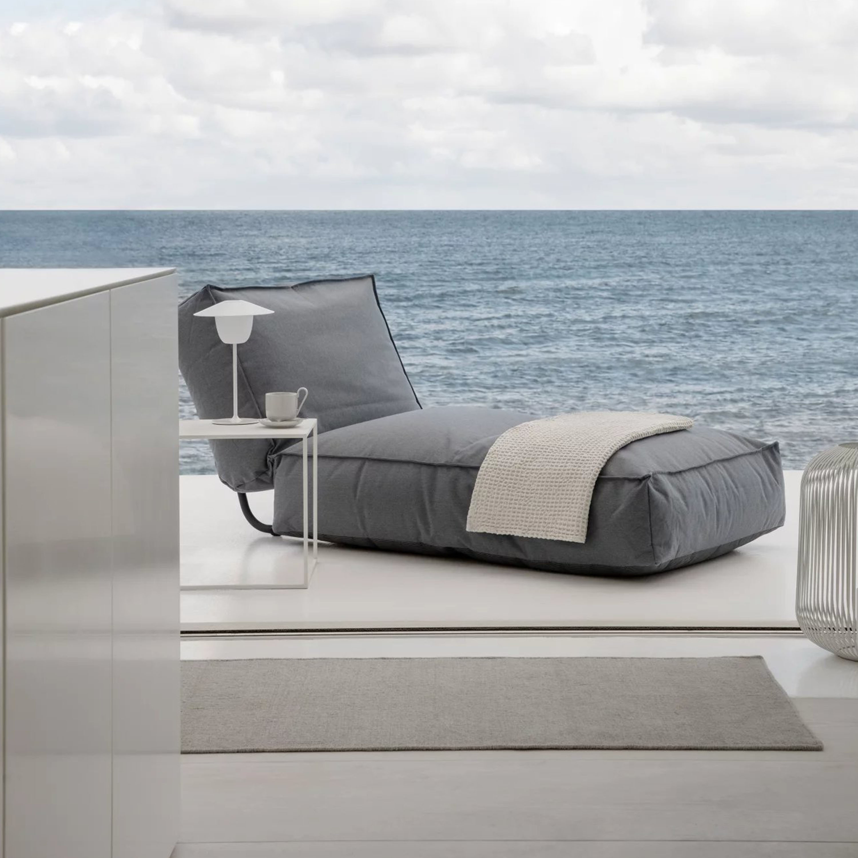 Blomus Stay Daybed Coal 80x190