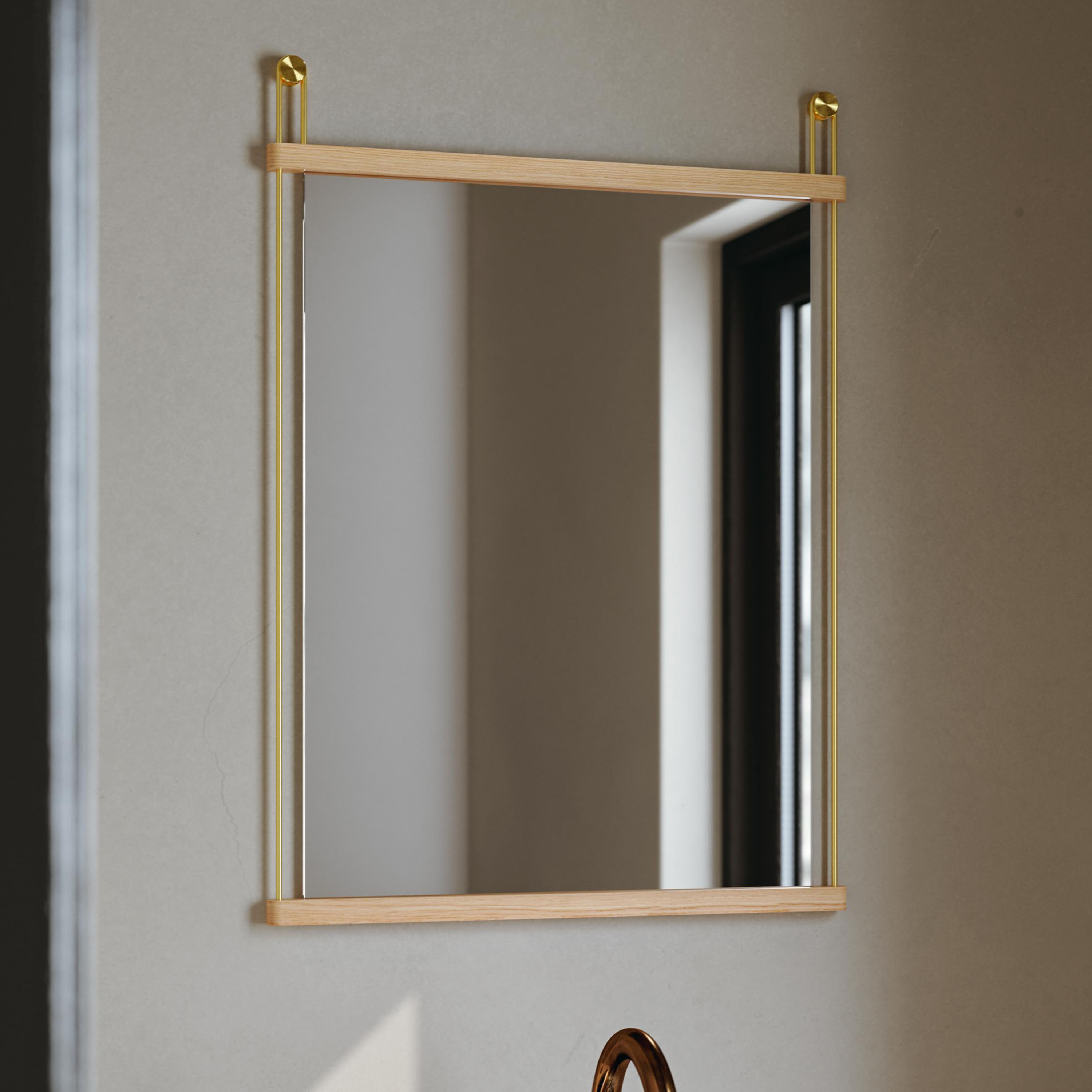 Woud Suspended Peili Small