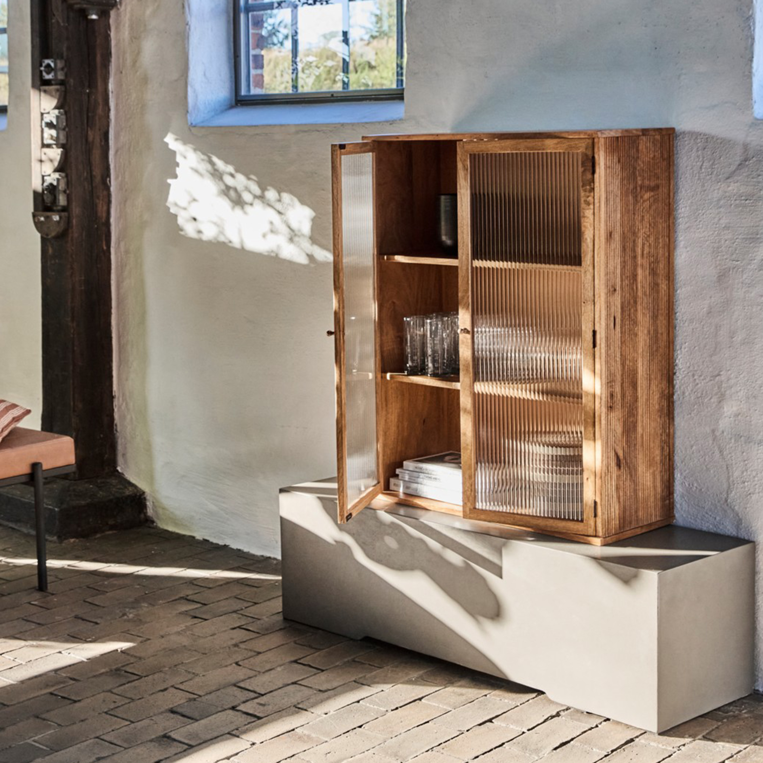 House Doctor Balance Väggskåp Antikbrun 100cm