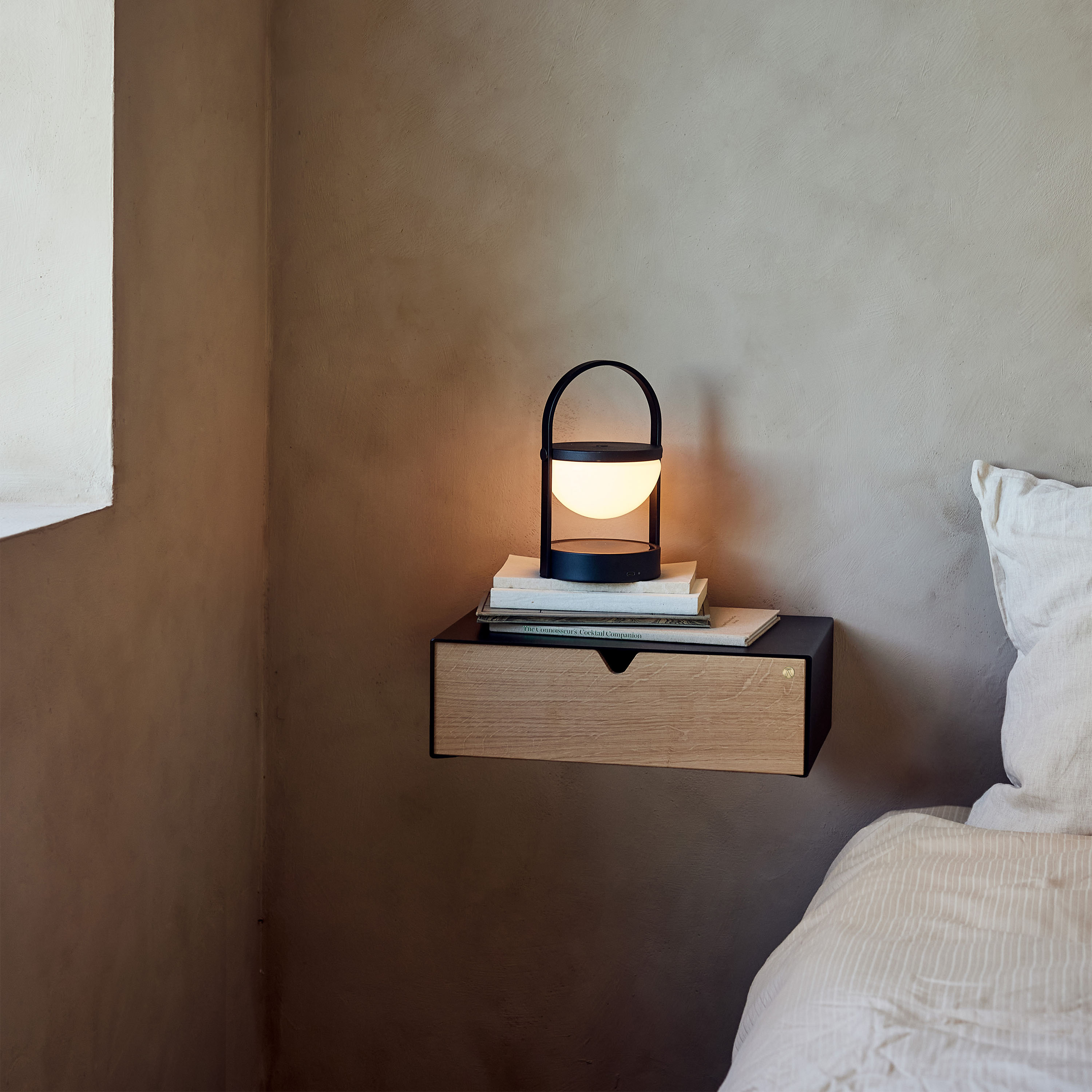 Andersen Furniture Keep Nattbord Svart 38x12