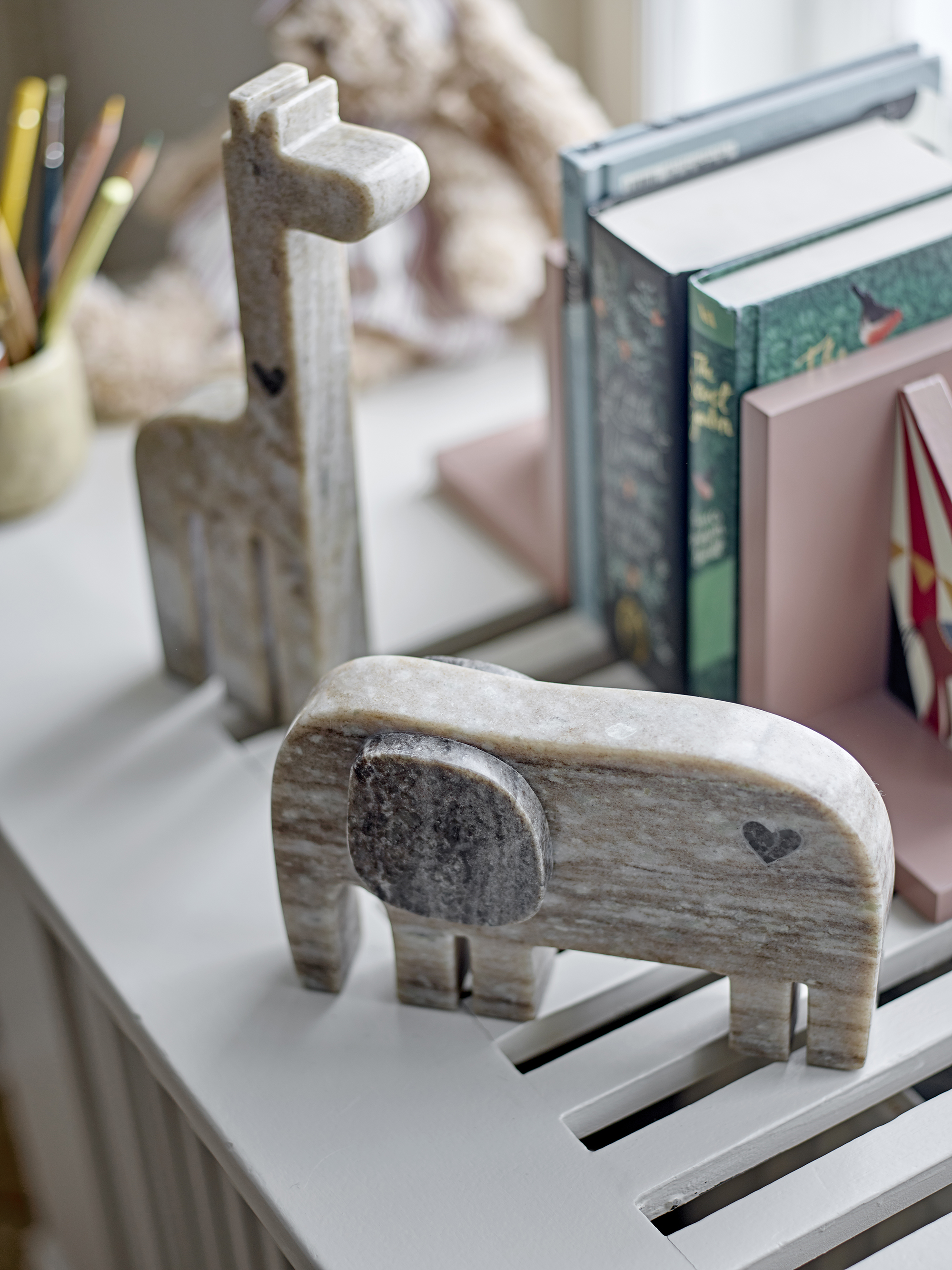 Bloomingville Camy Elefant Dekoraatio Marmori Luonto 18cm