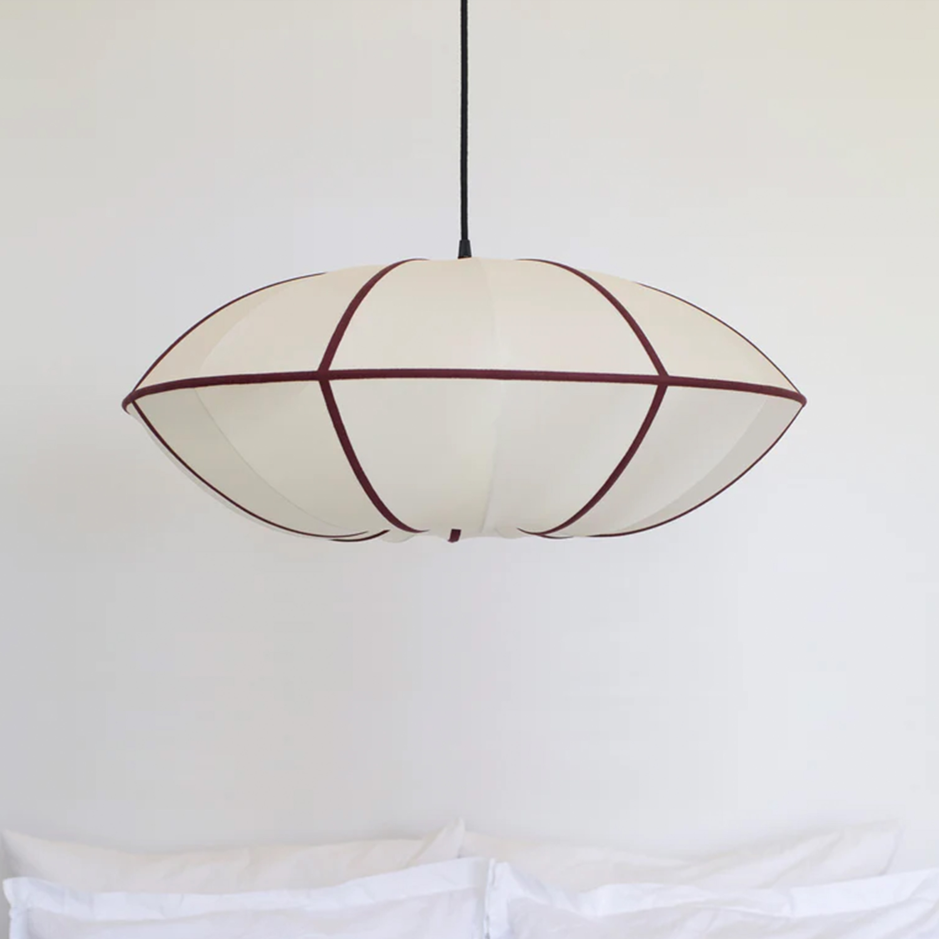 Oi Soi Oi UFO Lampenschirm Offwhite/Bordeaux