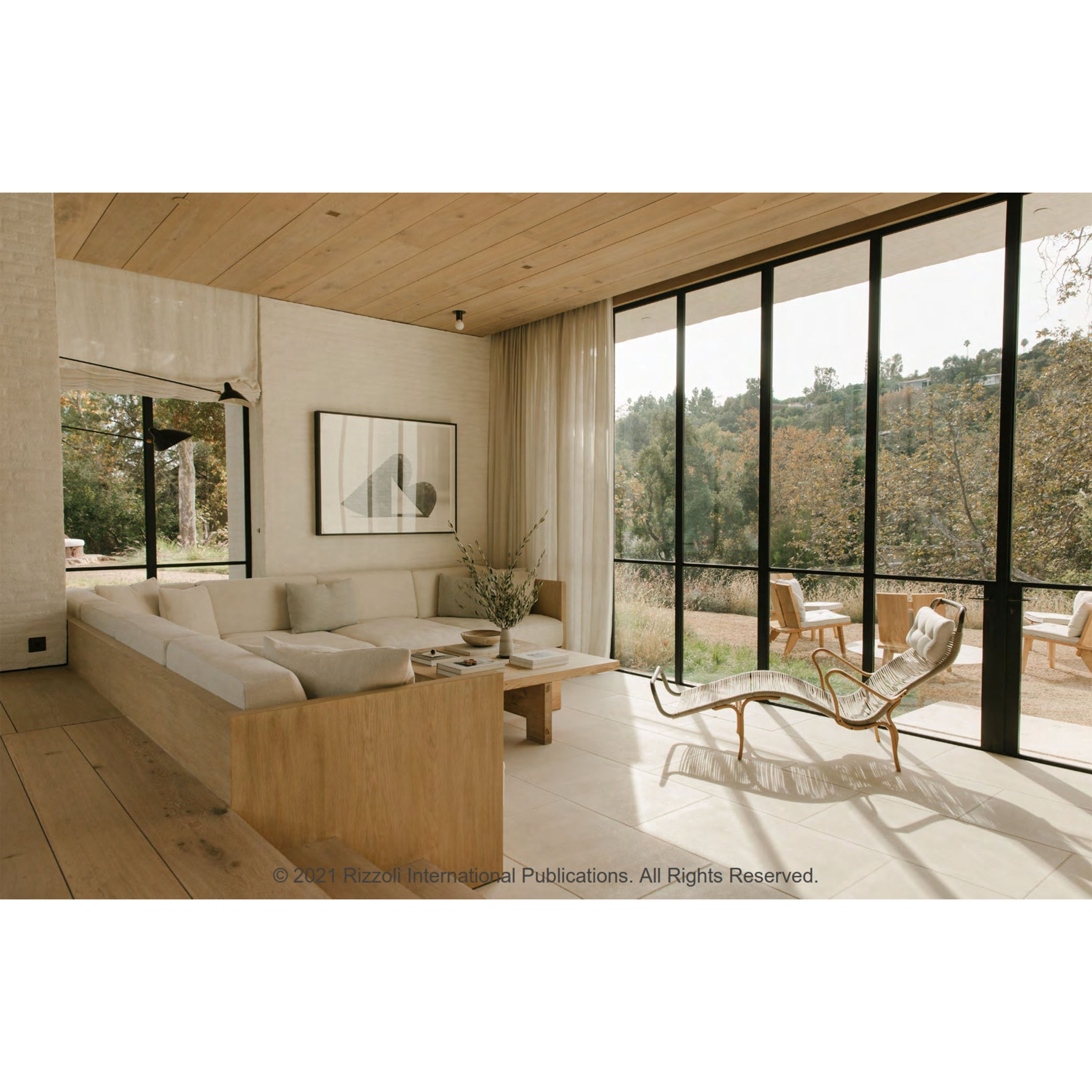 New Mags Pacific Natural at Home Coffee Table Book