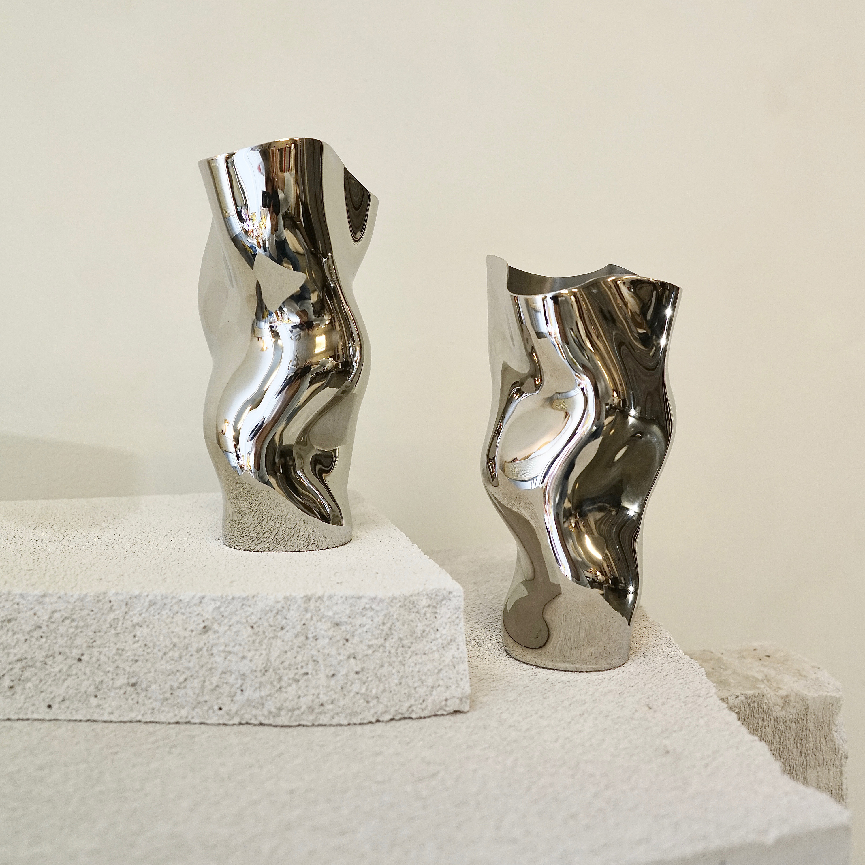 Hein Studio Ostrea 25 Maljakko Titaani 25cm