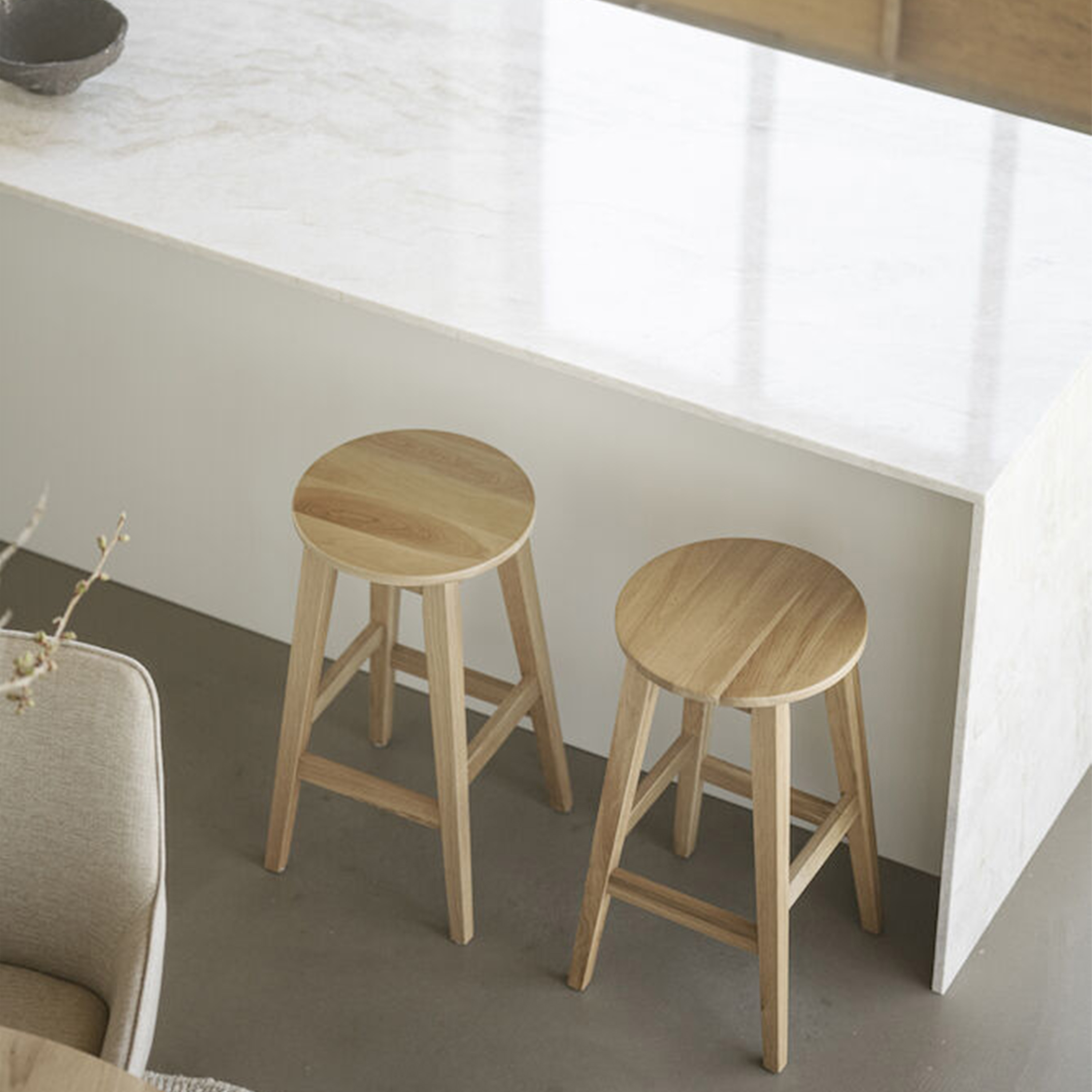 Rowico Home Austin Barstol Lackad Ek