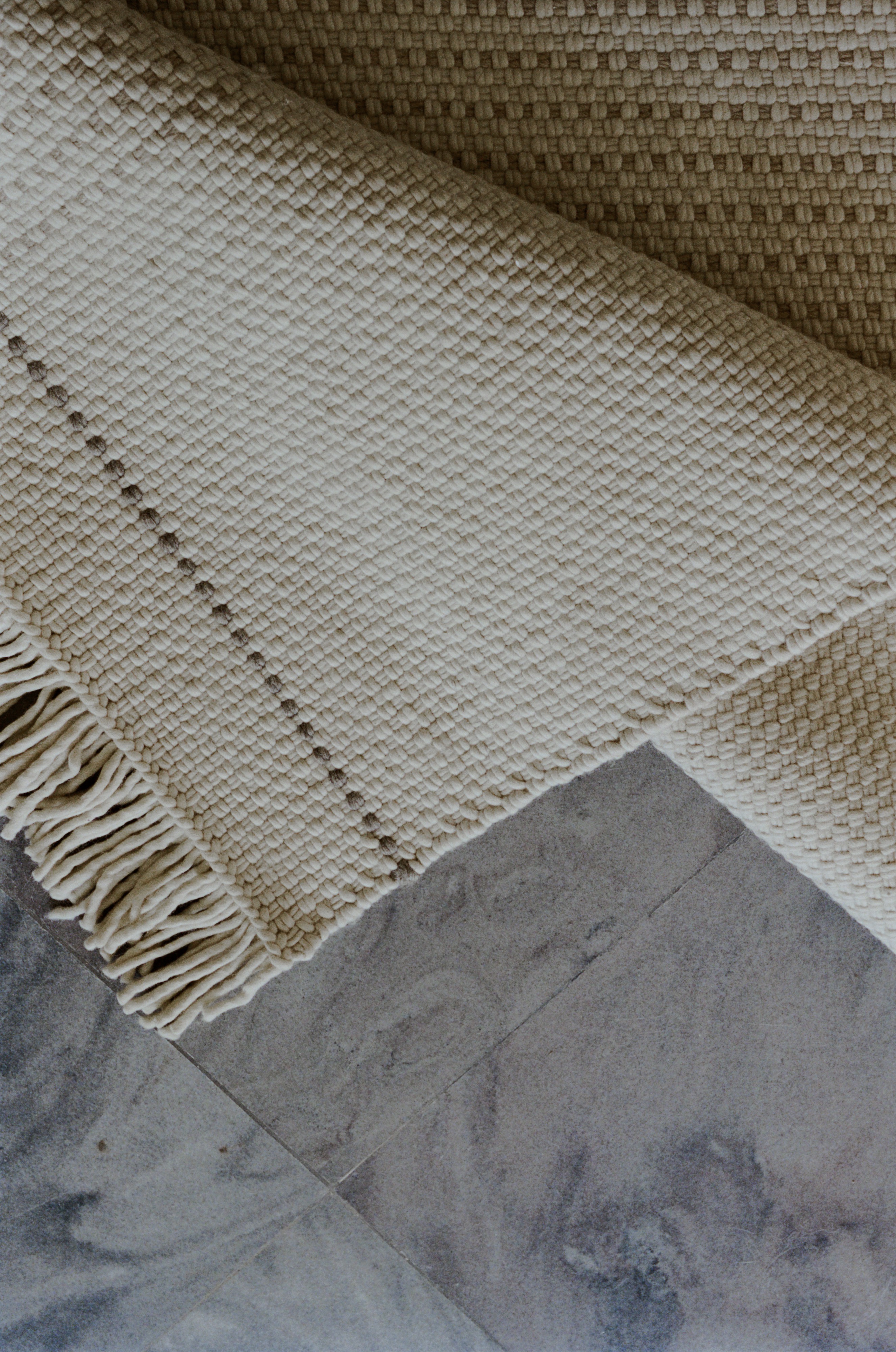 Linie Design Awakened Mind Ullmatta White 170x240