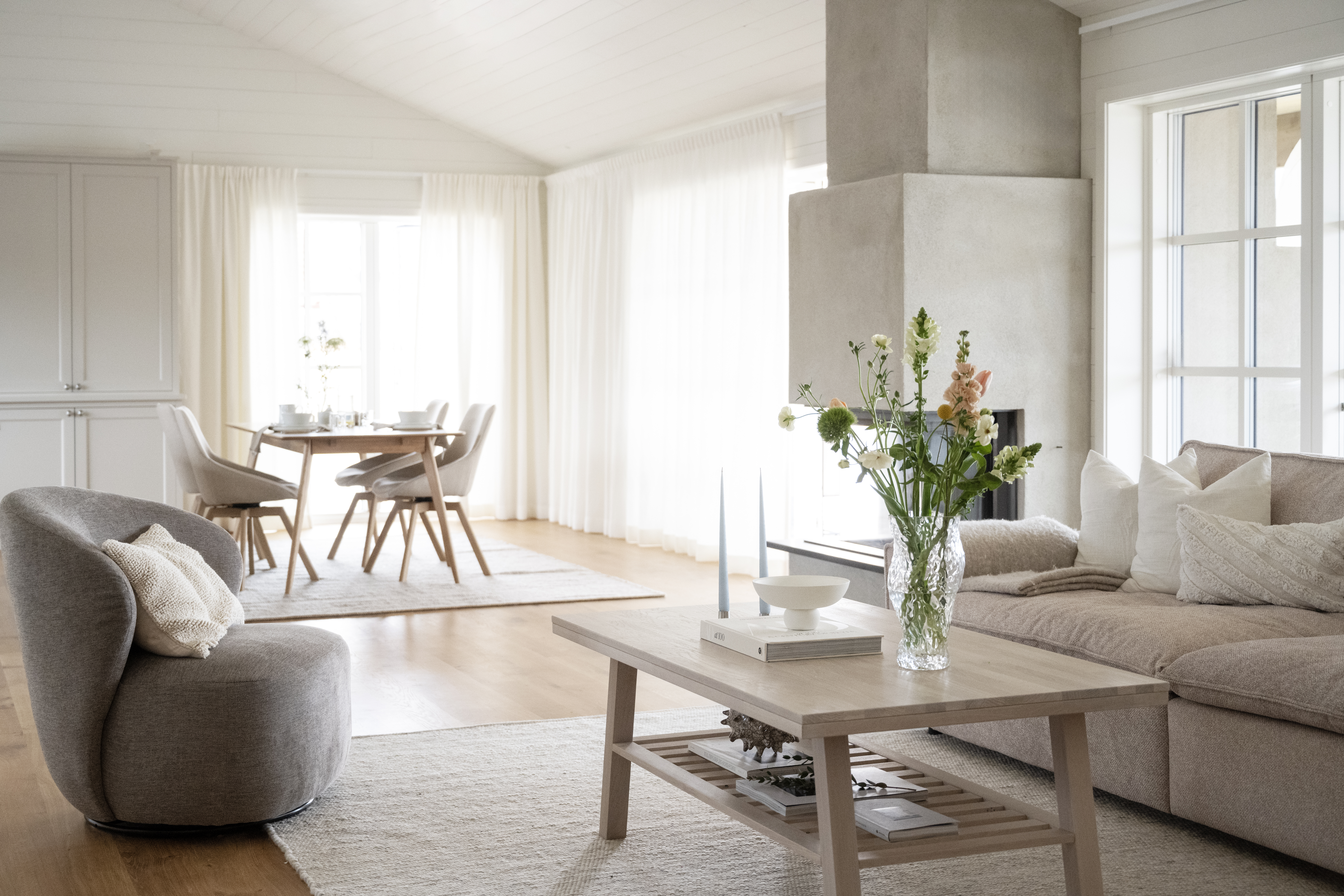 Rowico Home Roselawn Loungestol Beige