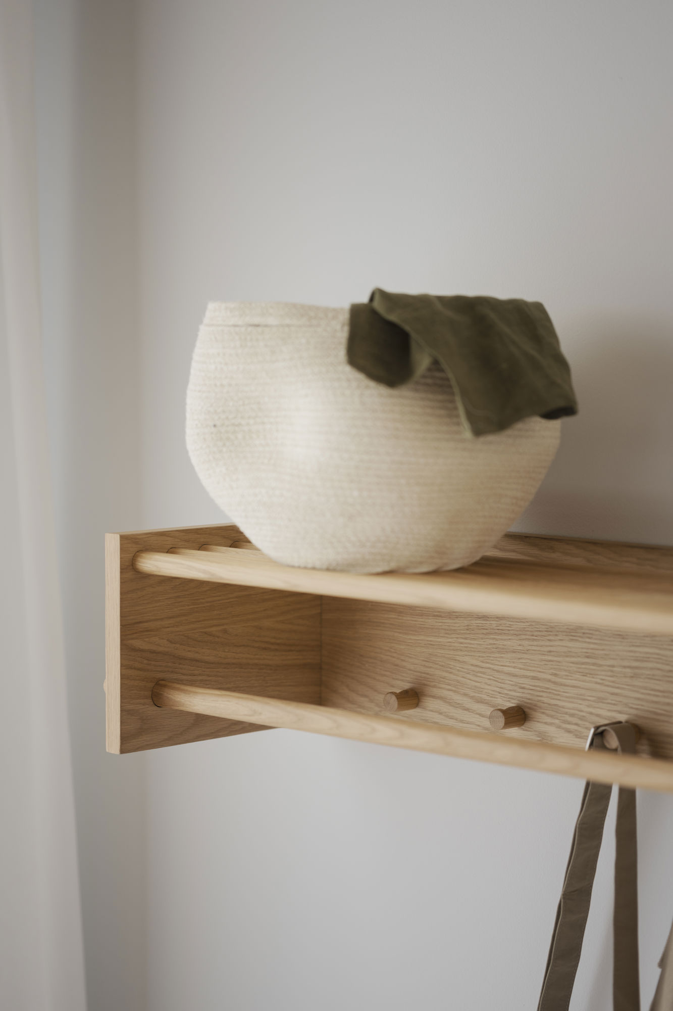 Rowico Home Hillmond Hatthylla Ek 80cm