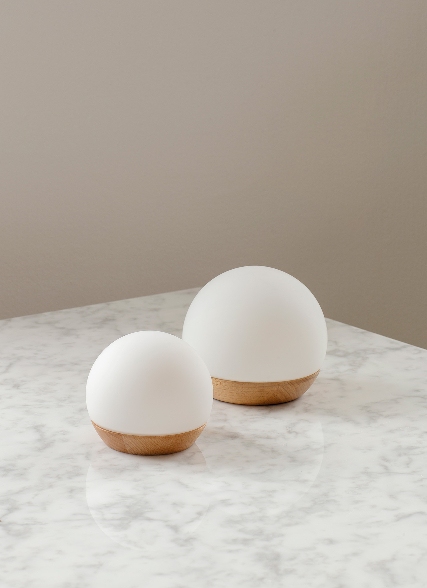 Spring Copenhagen Spring Snowball Kannettava Pöytälamppu Ø11