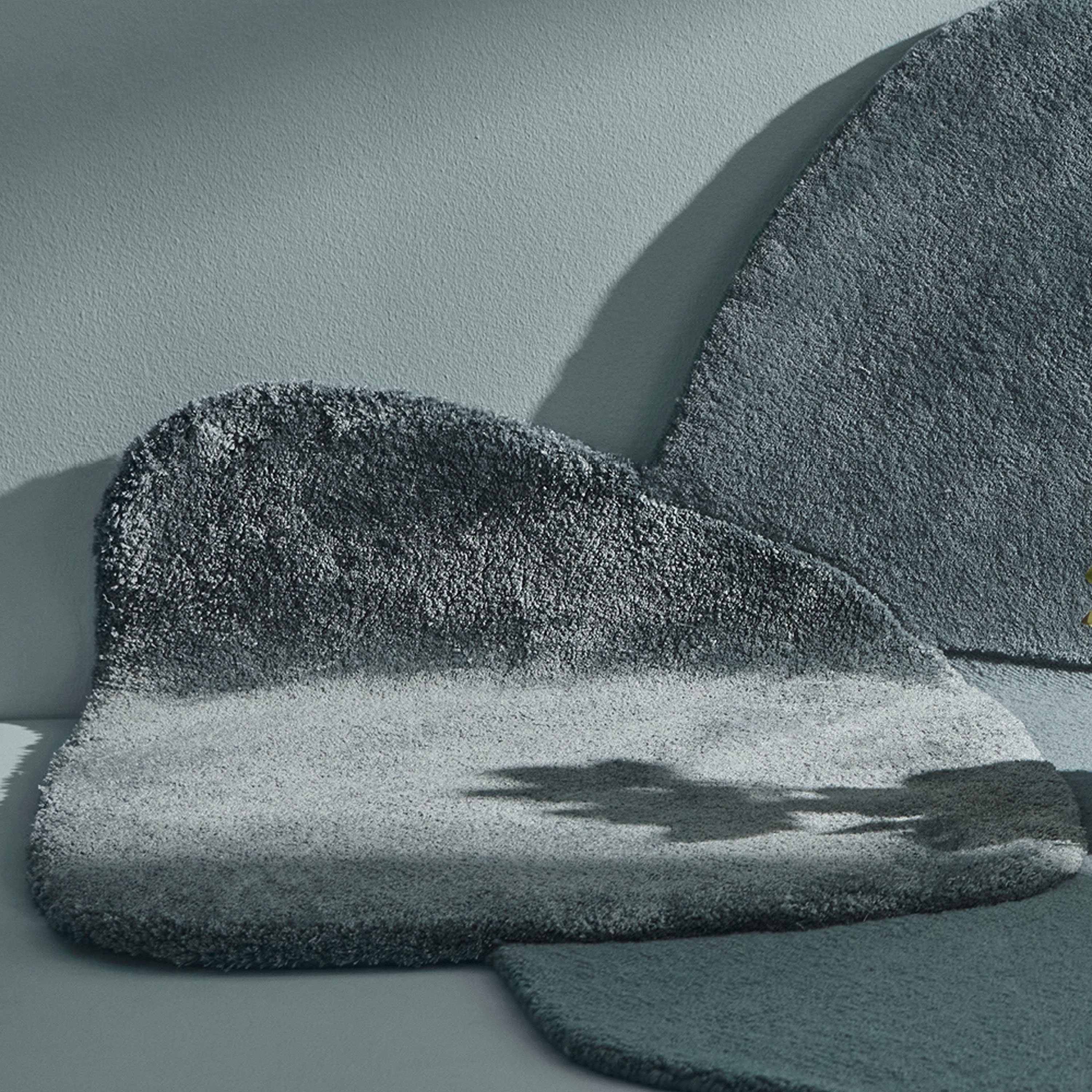 AYTM Mola Viskoosimatto Dusty Blue 195x142