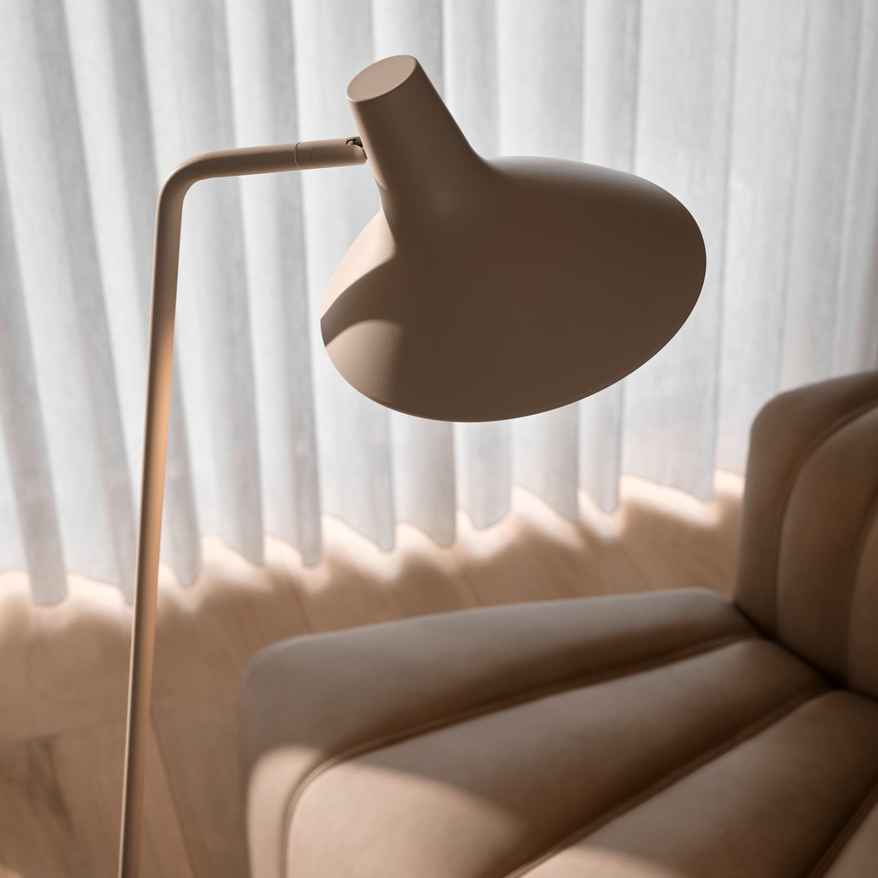 Design For The People Darci Golvlampa Sand