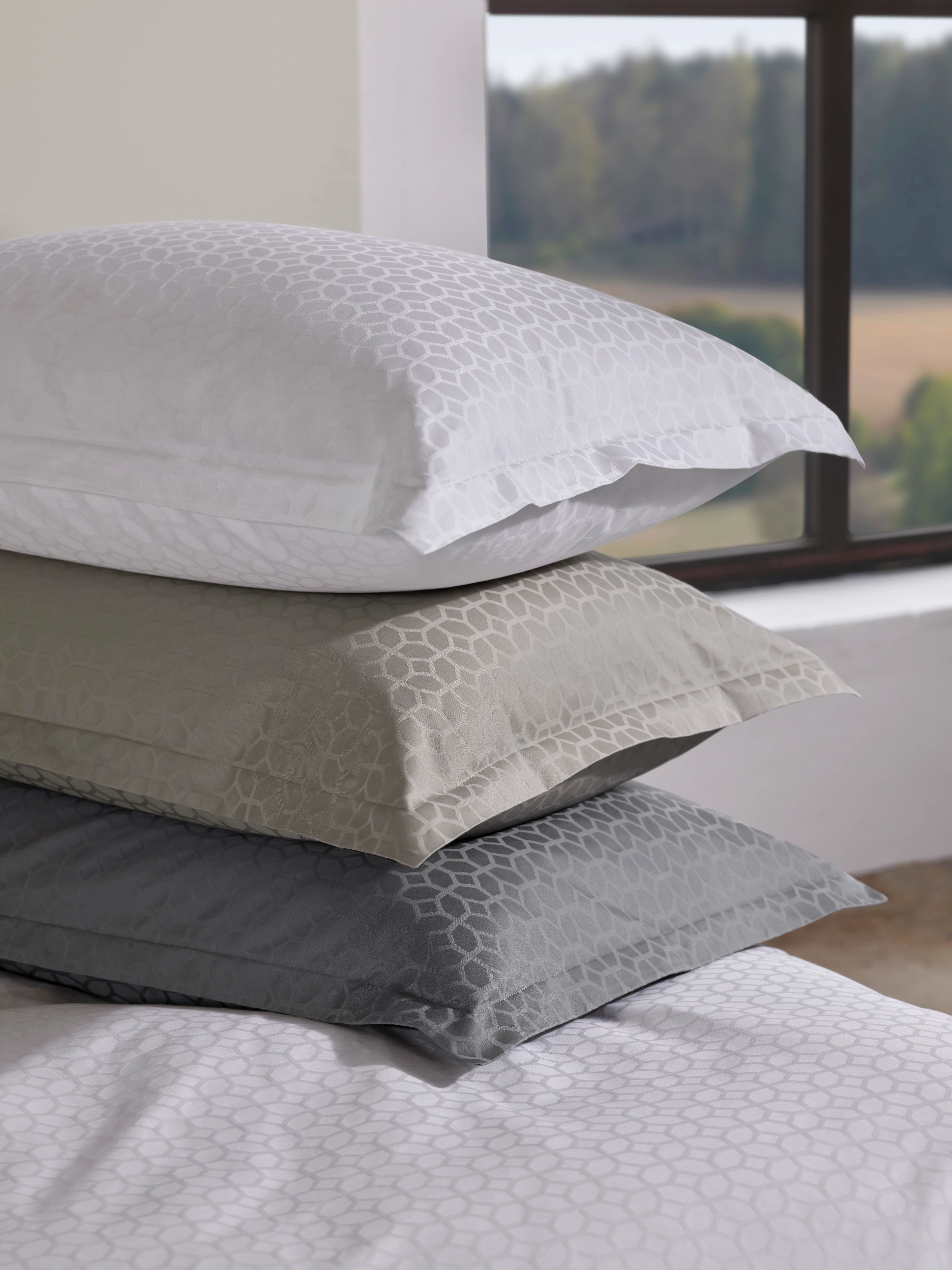 Tempur Satin Luxe Jacquard Tyynyliina Luonto 50x60